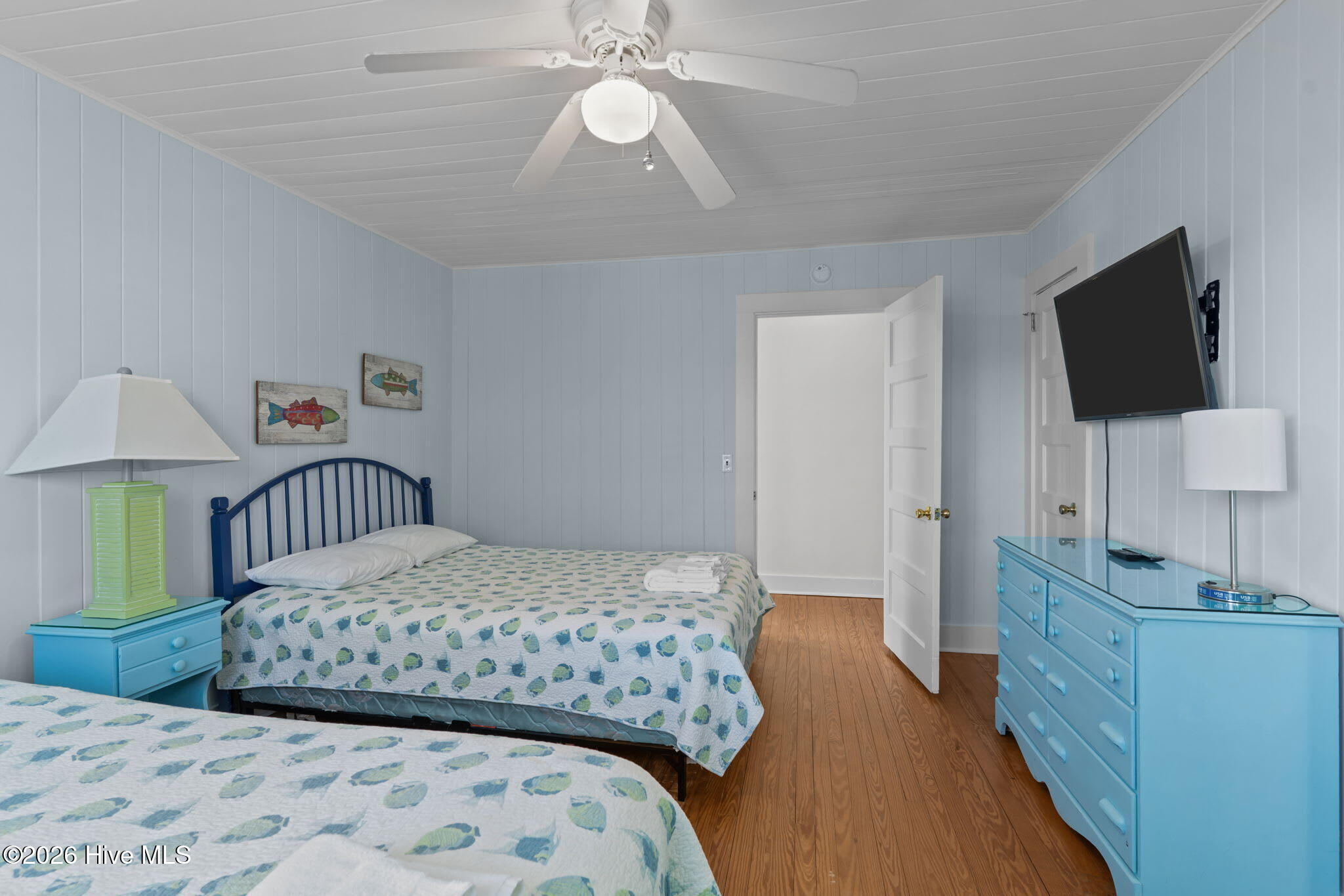 3225 E Beach Drive Property Photo 17