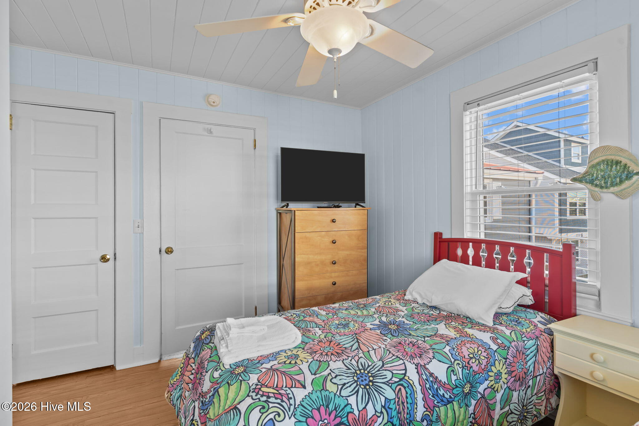 3225 E Beach Drive Property Photo 21
