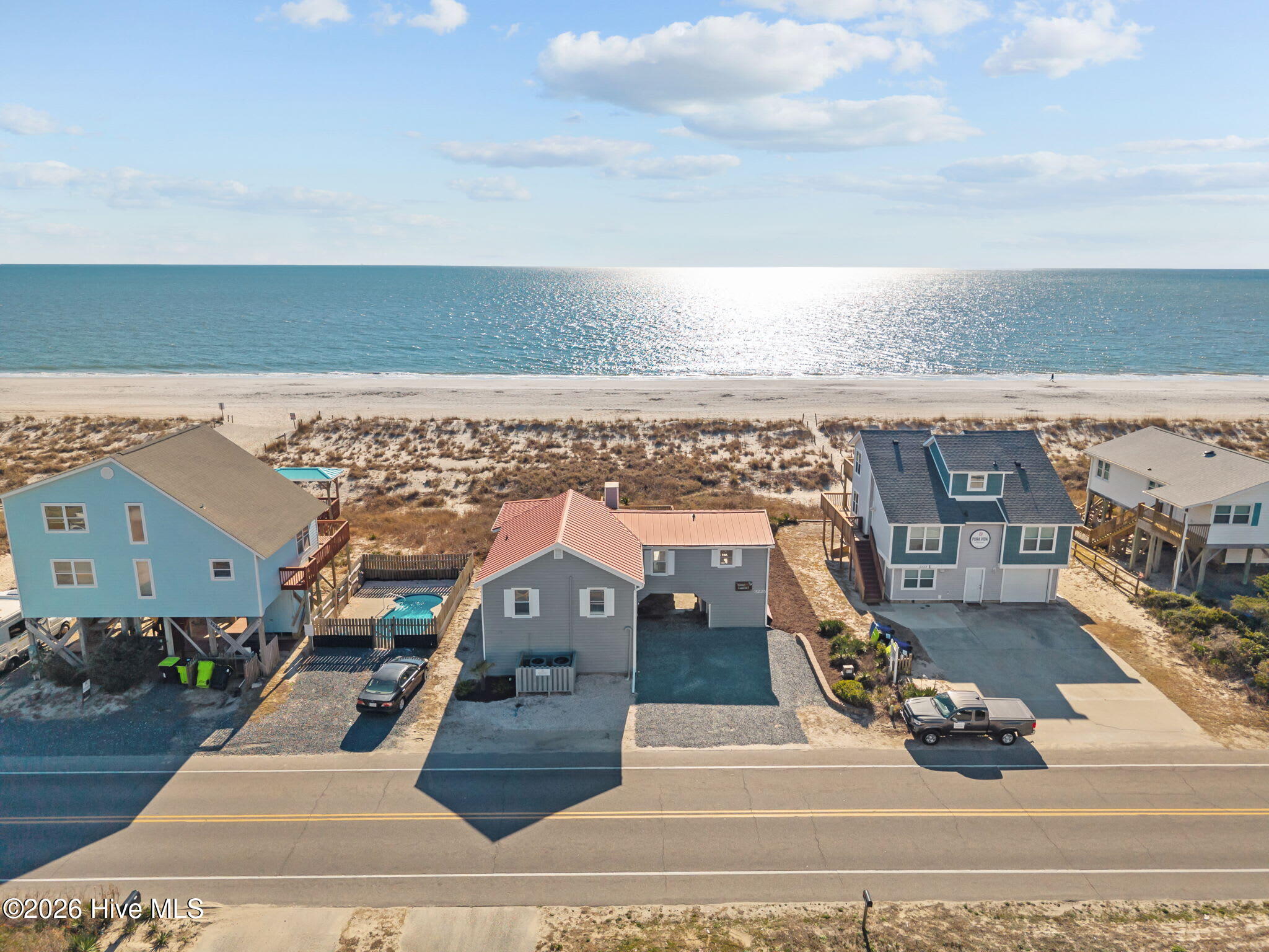 3225 E Beach Drive Property Photo 52