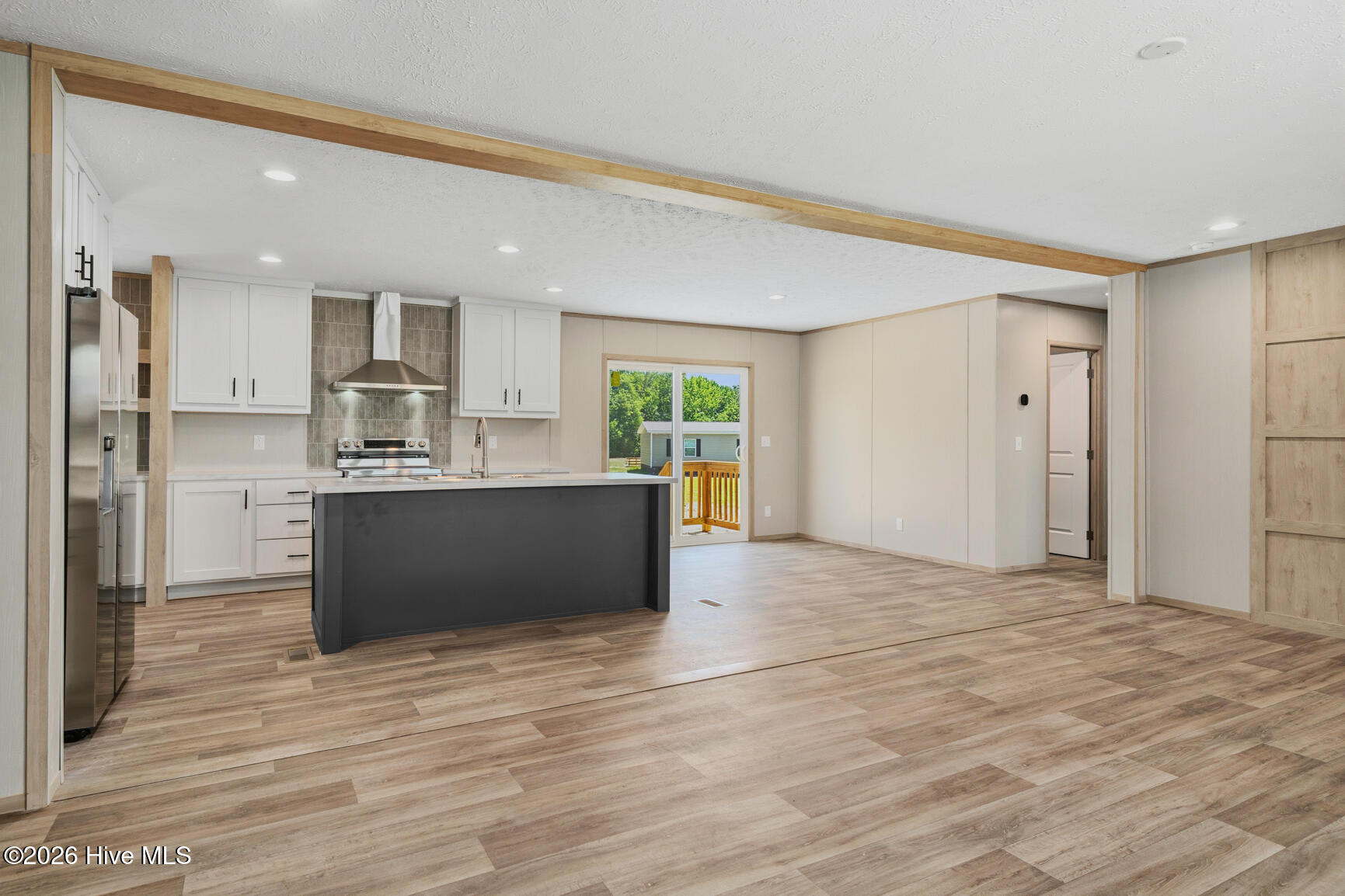 7601 Alice Court Property Photo 11