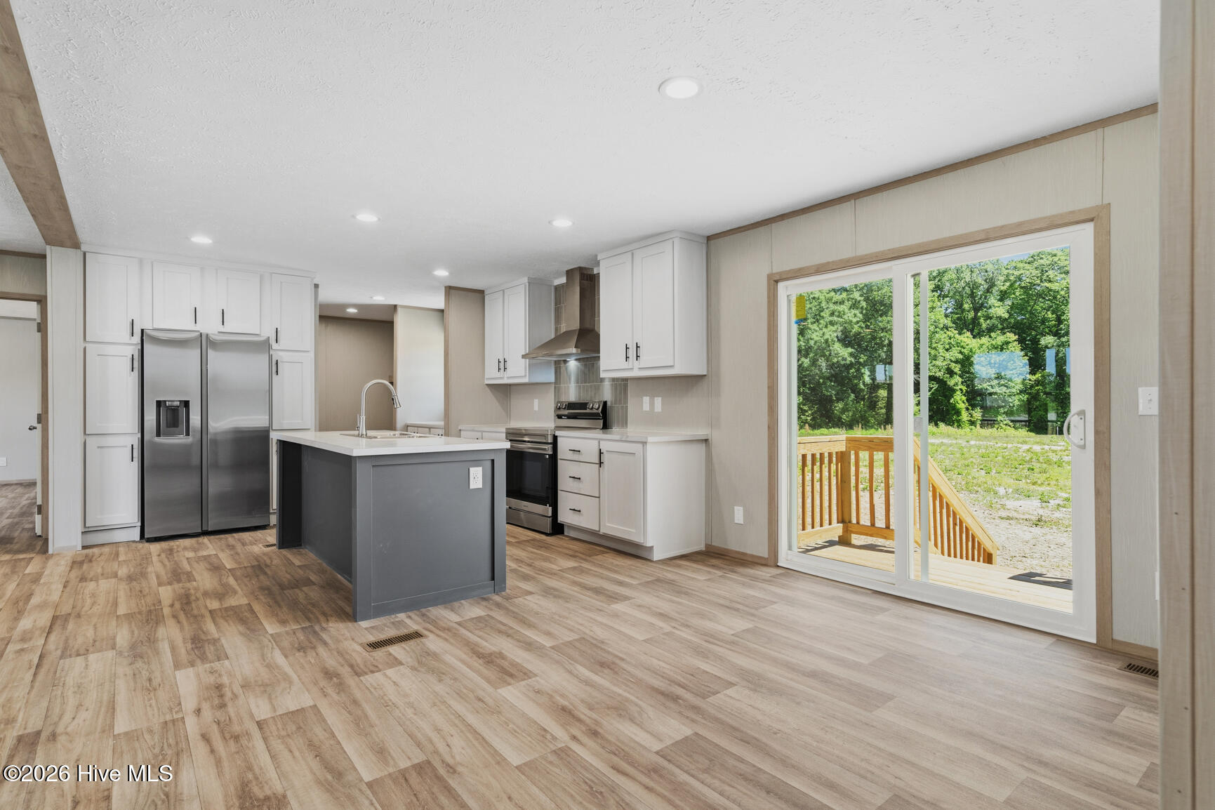 7601 Alice Court Property Photo 16