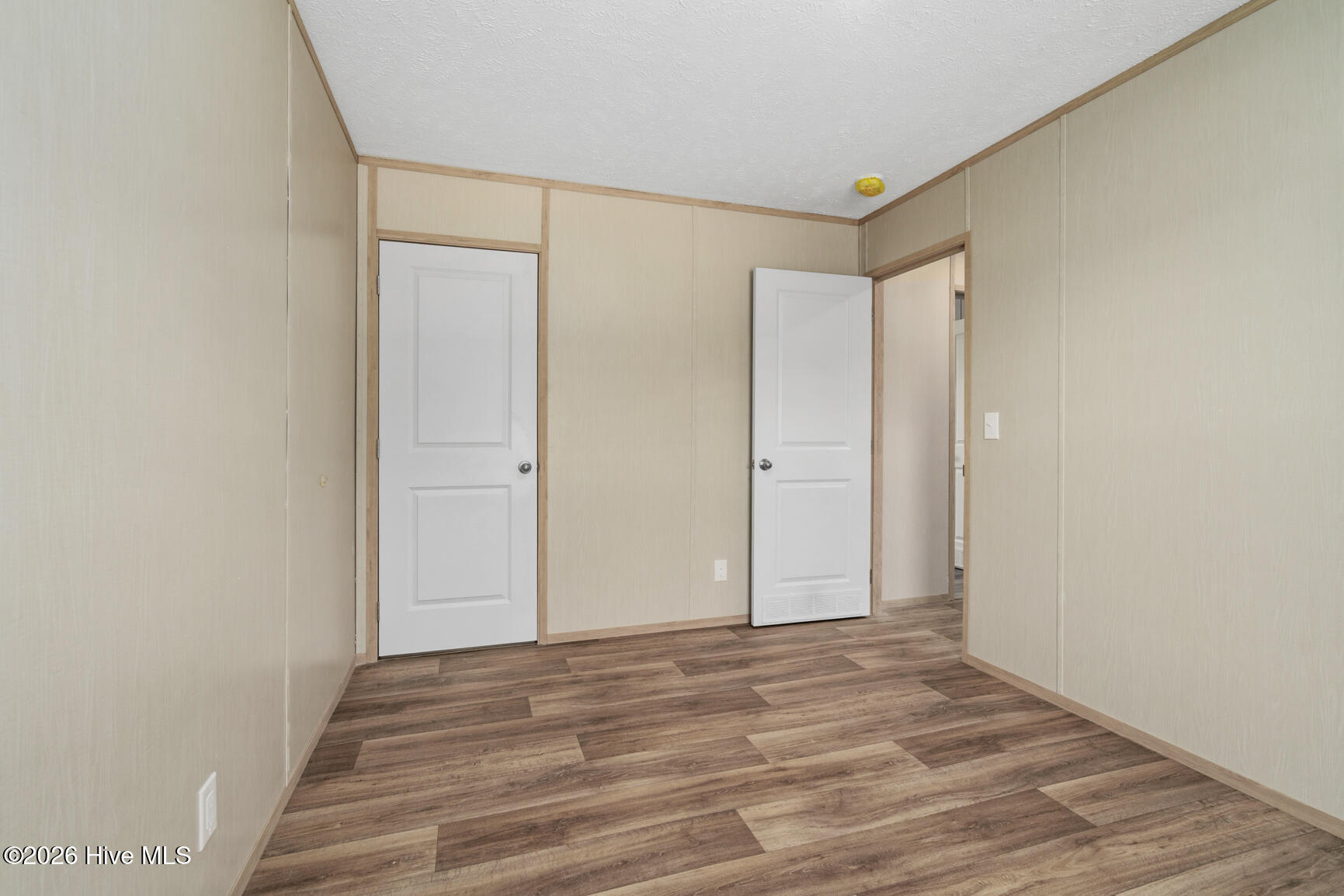 7601 Alice Court Property Photo 34