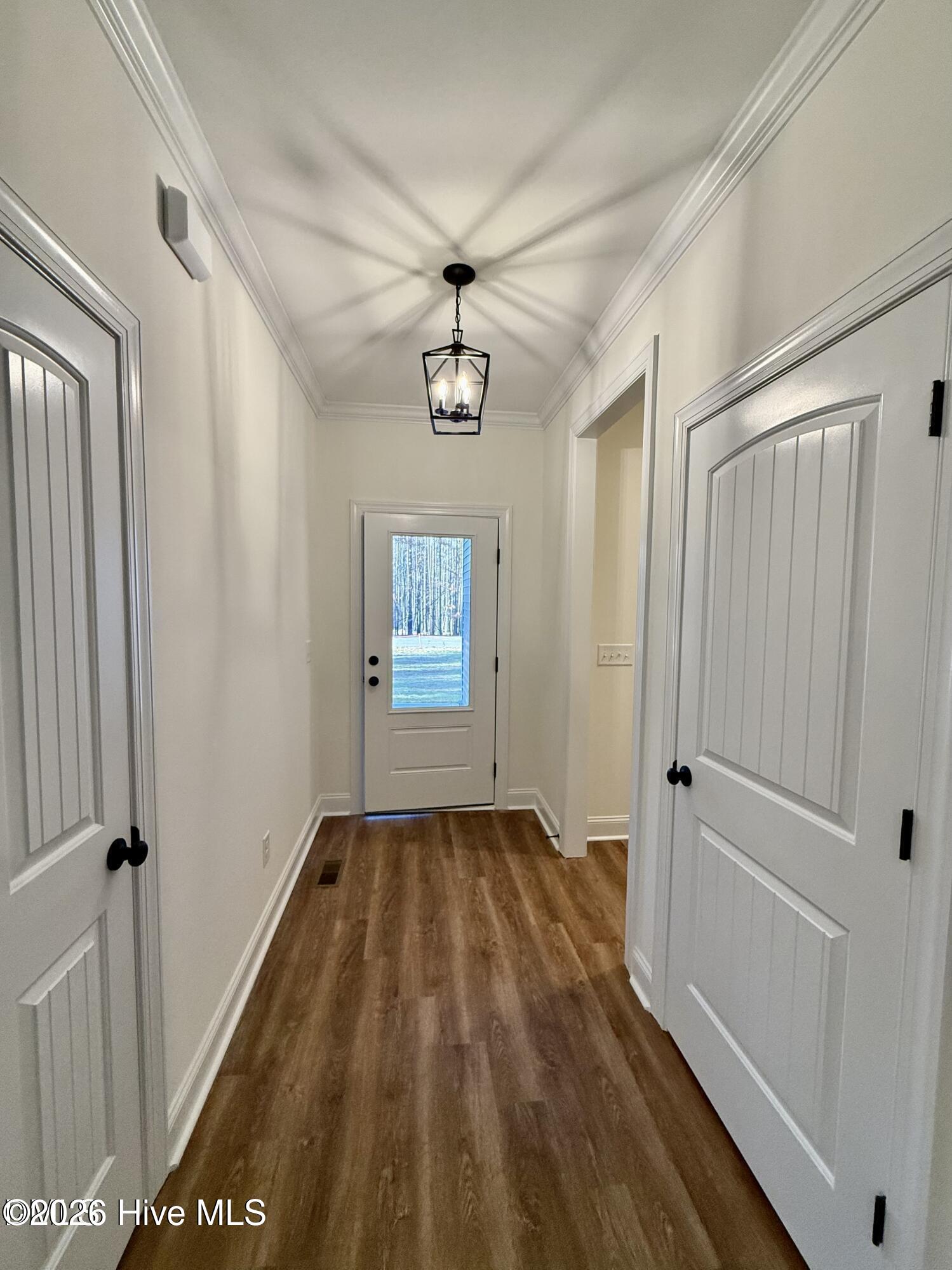 1600 S Big Woods Road Property Photo 4