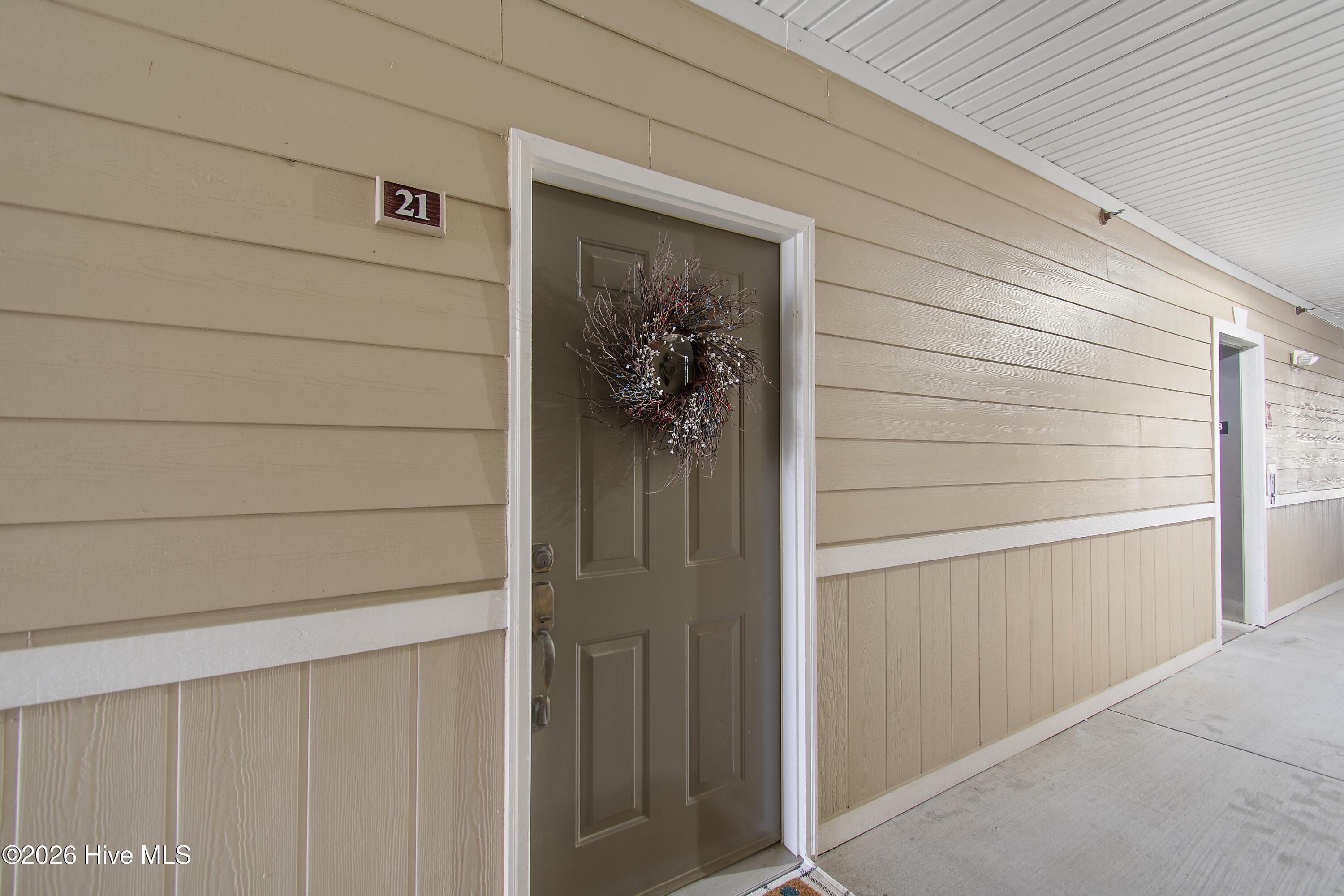 221 Woodlands Way Unit 21 Property Photo 6