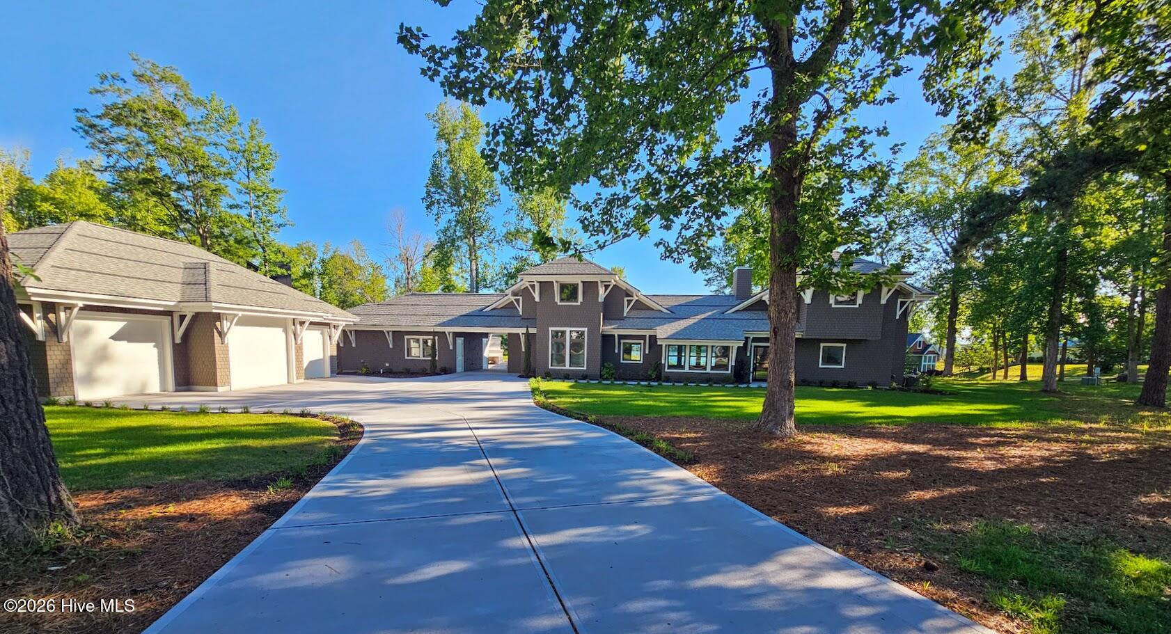 38 Reston Bluff Property Photo 5