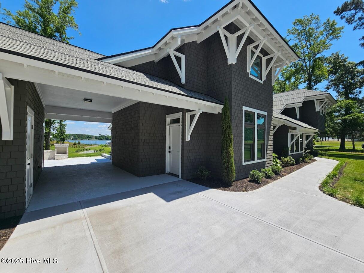 38 Reston Bluff Property Photo 7