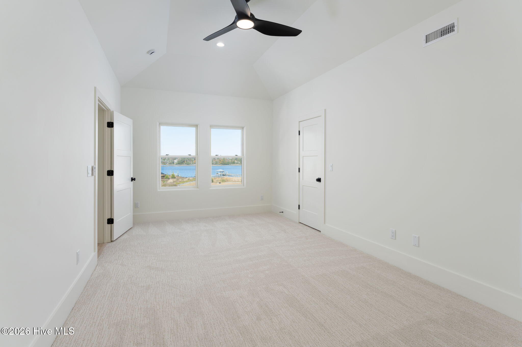 38 Reston Bluff Property Photo 47