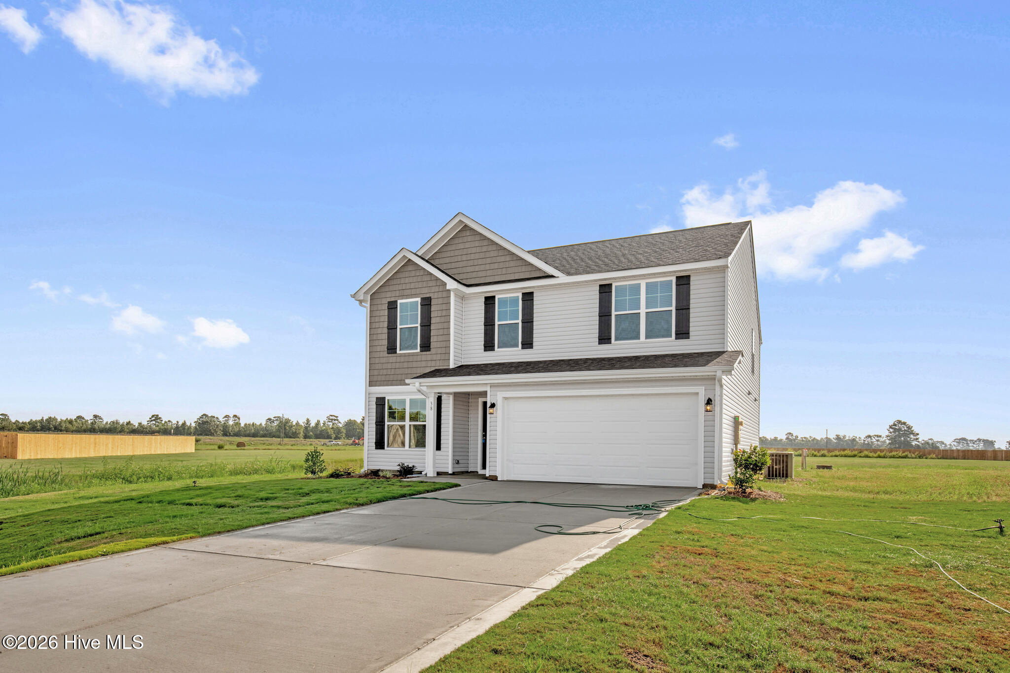 38 Coachman Lane Property Photo 4