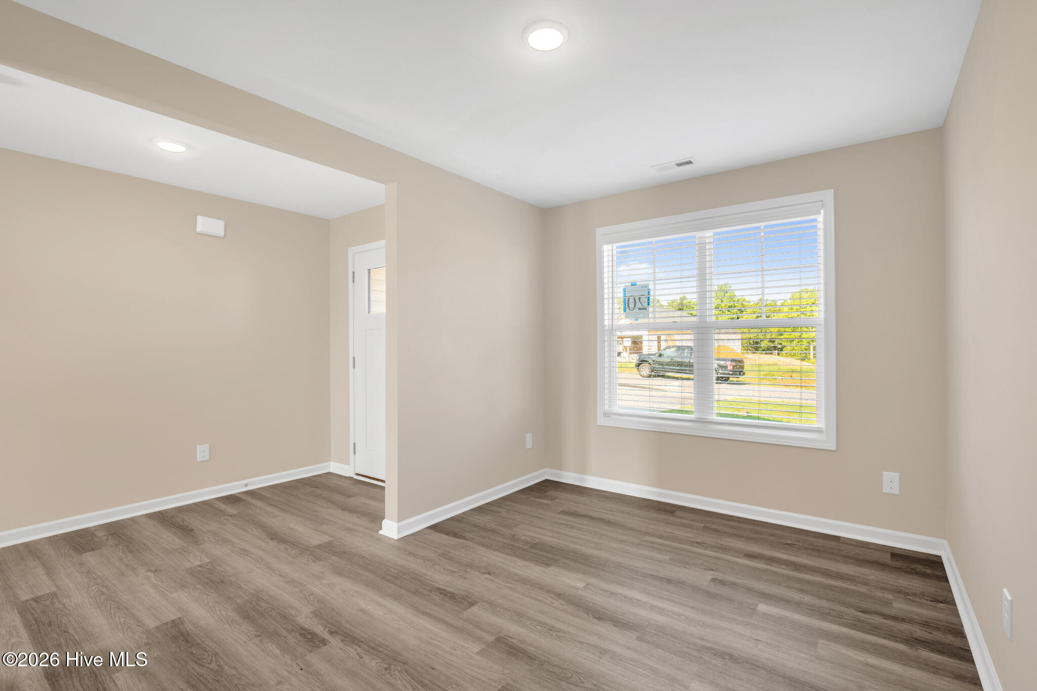 38 Coachman Lane Property Photo 8