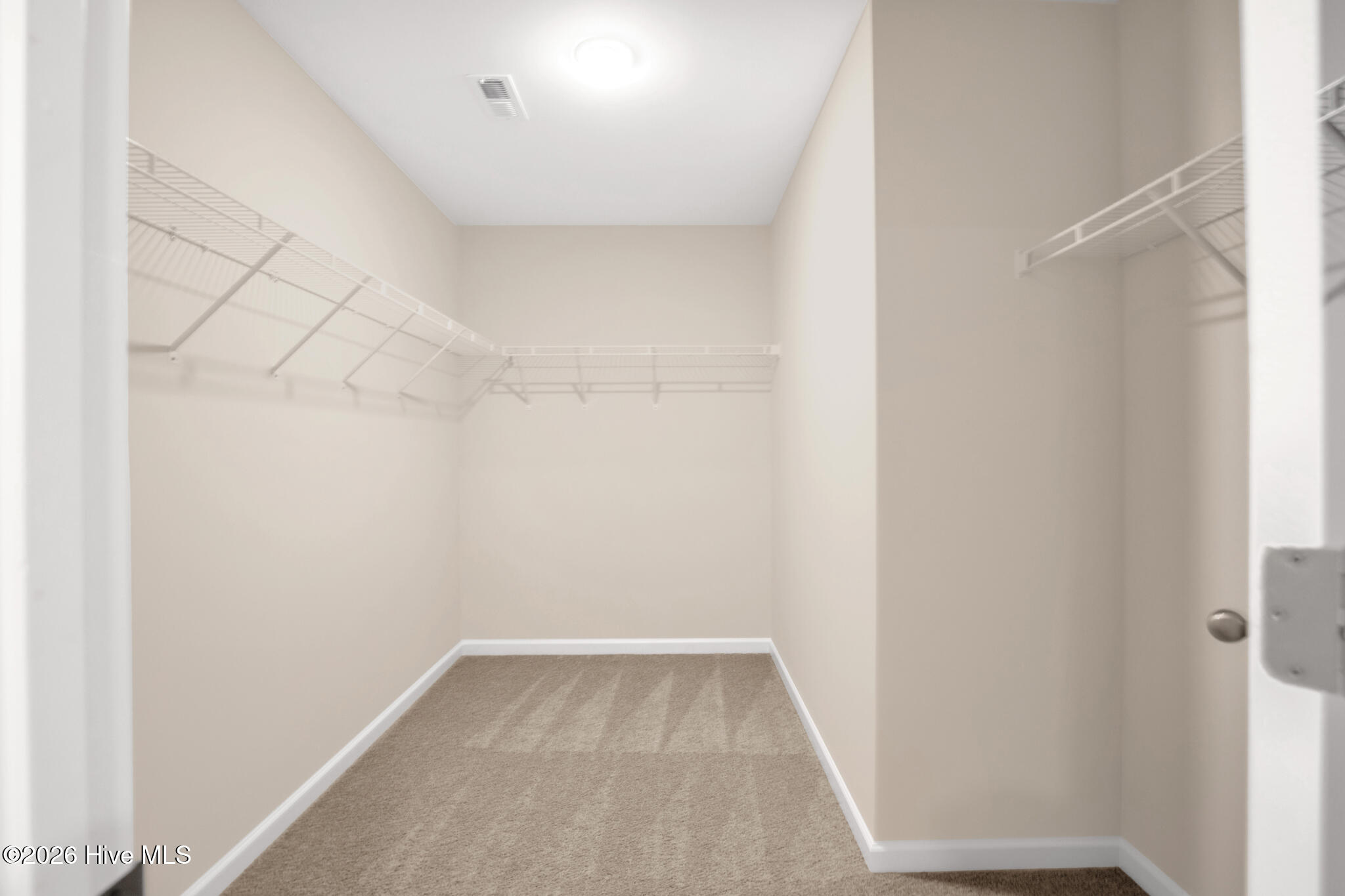 38 Coachman Lane Property Photo 23