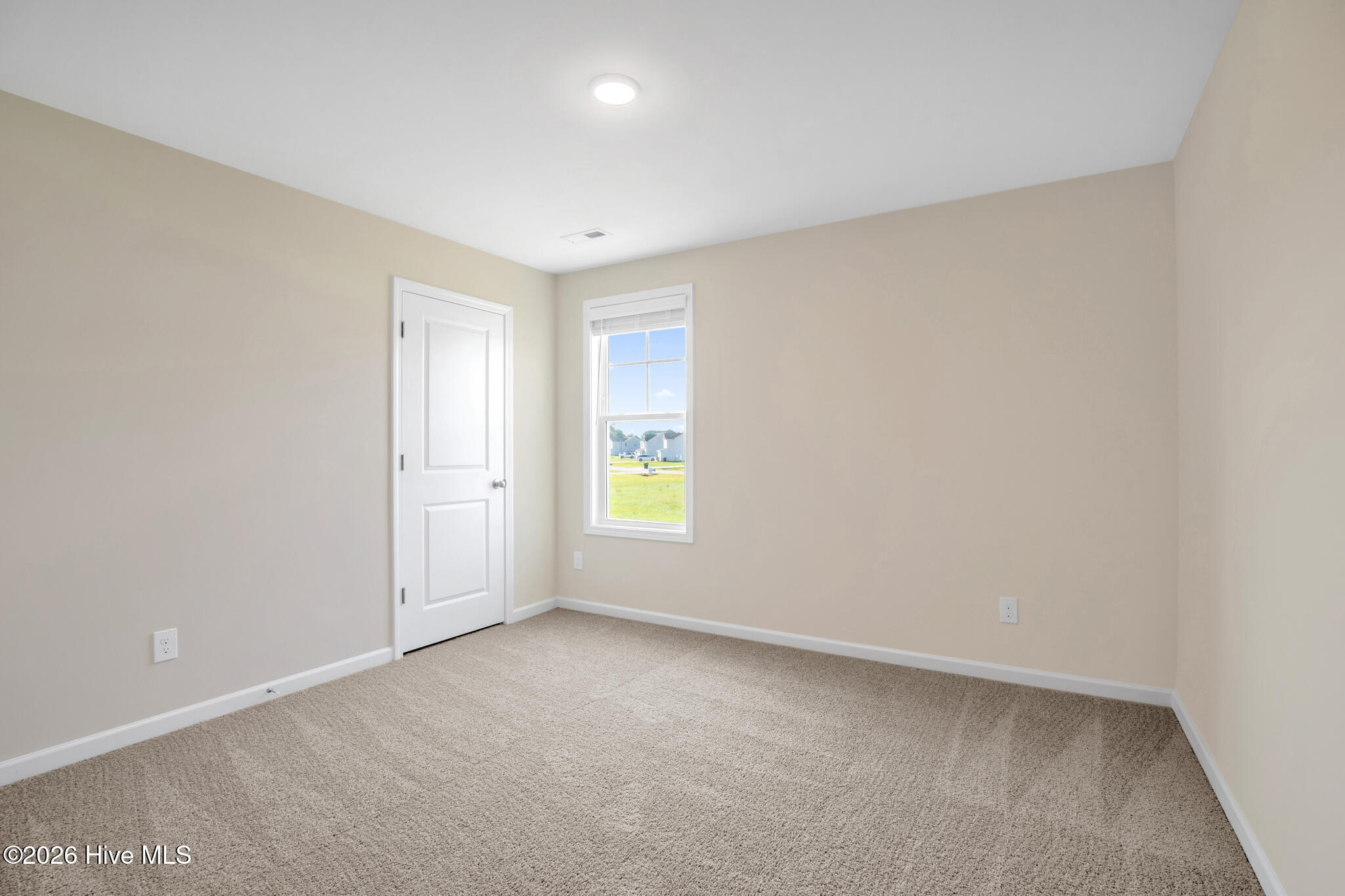 38 Coachman Lane Property Photo 25