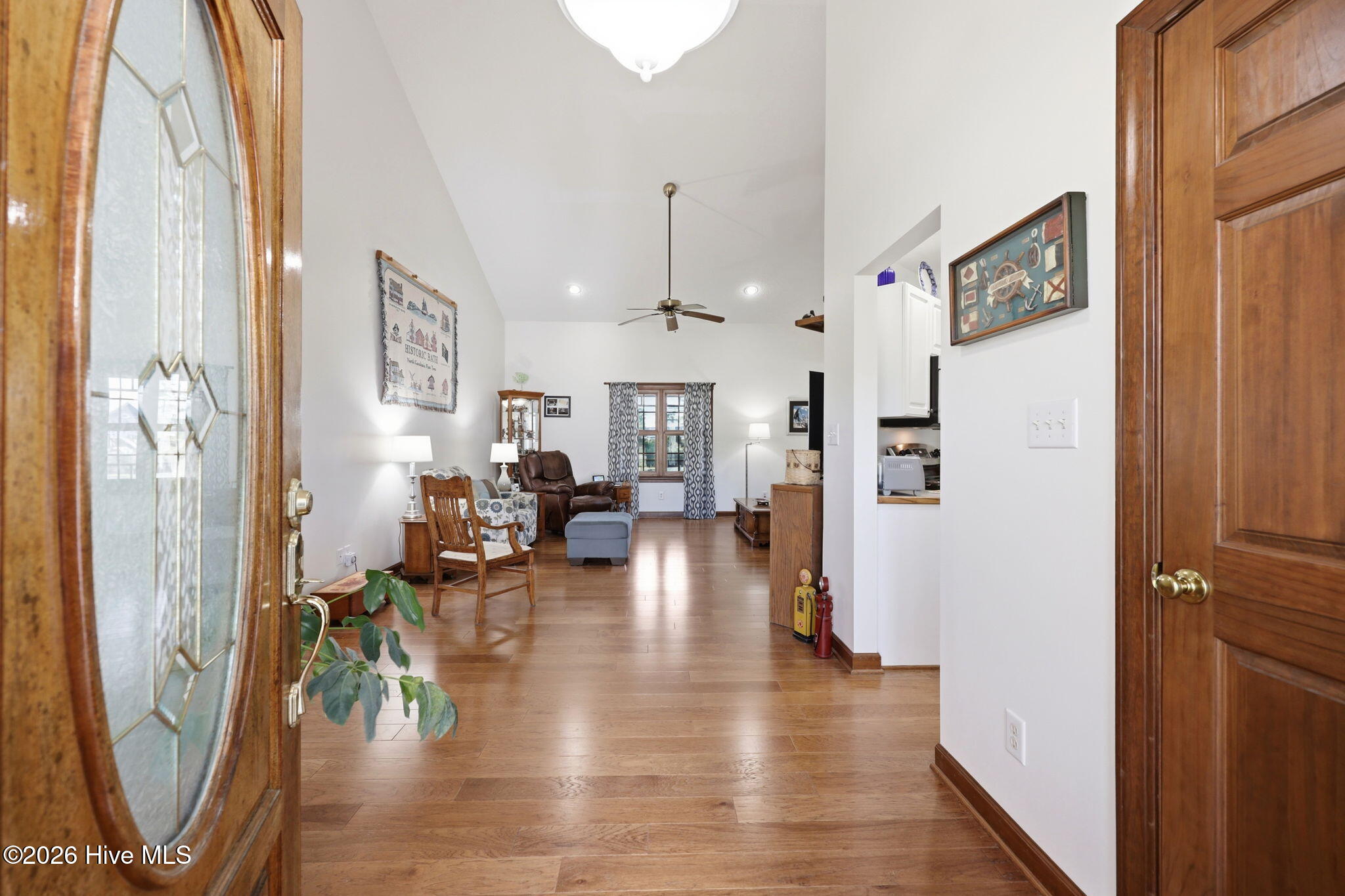 856 Wide Waters Drive Property Photo 7