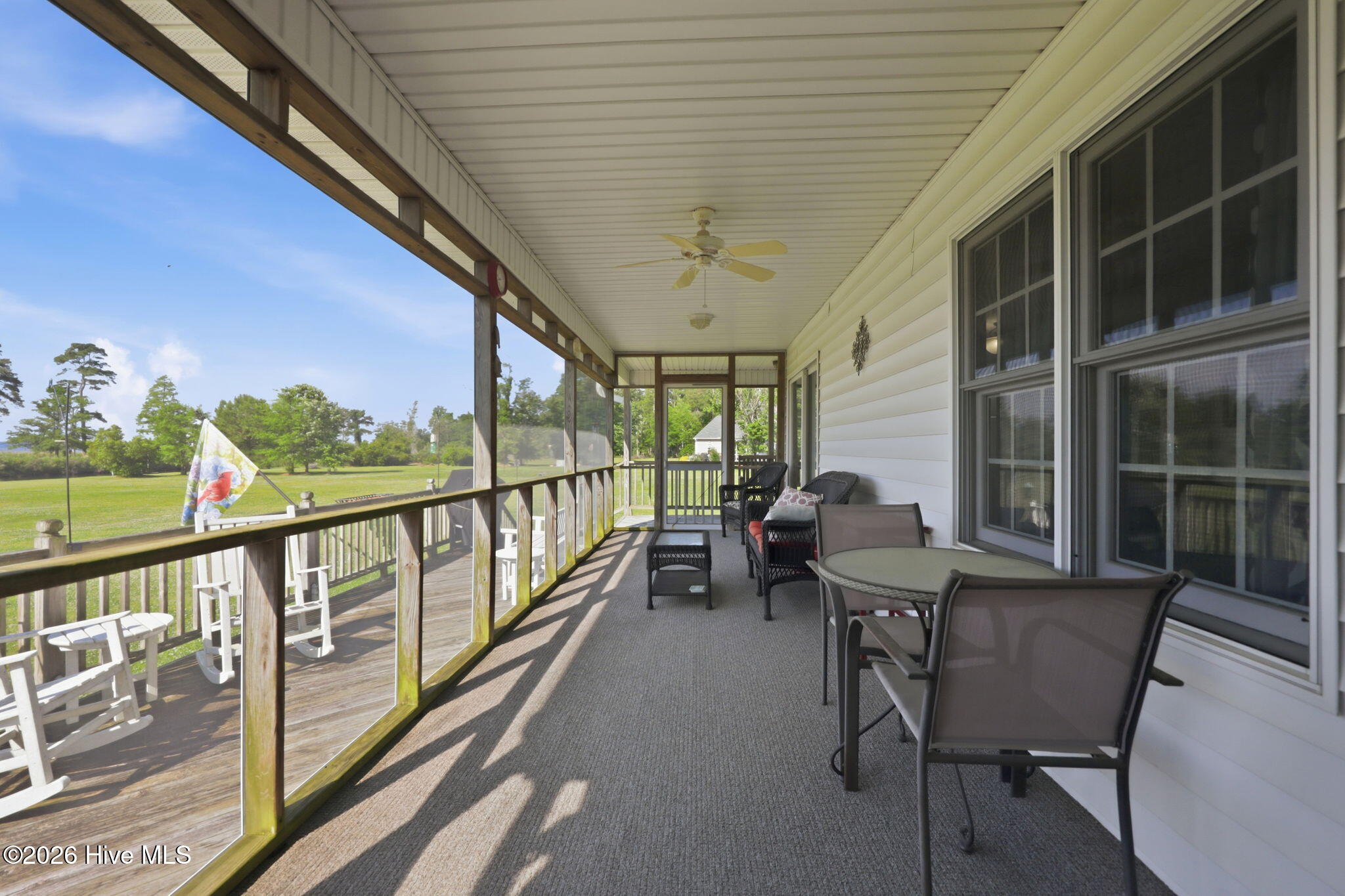 856 Wide Waters Drive Property Photo 8