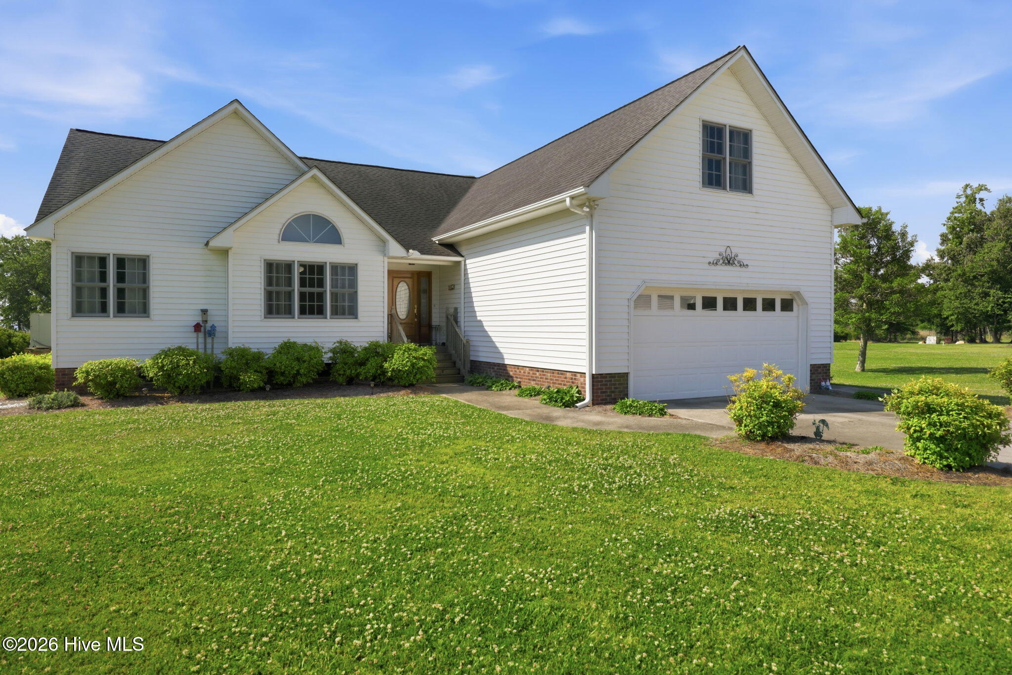 856 Wide Waters Drive Property Photo 13