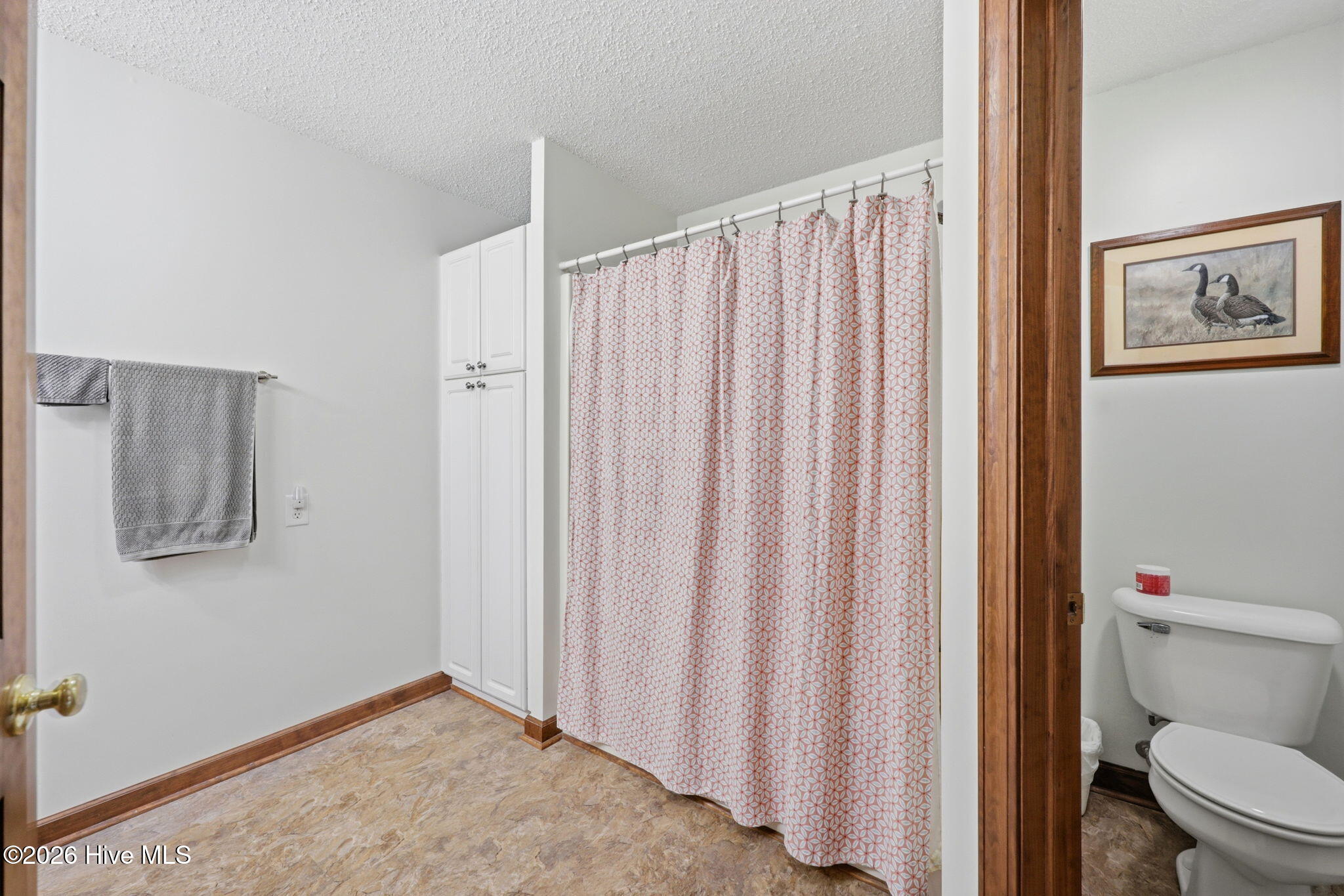 856 Wide Waters Drive Property Photo 33
