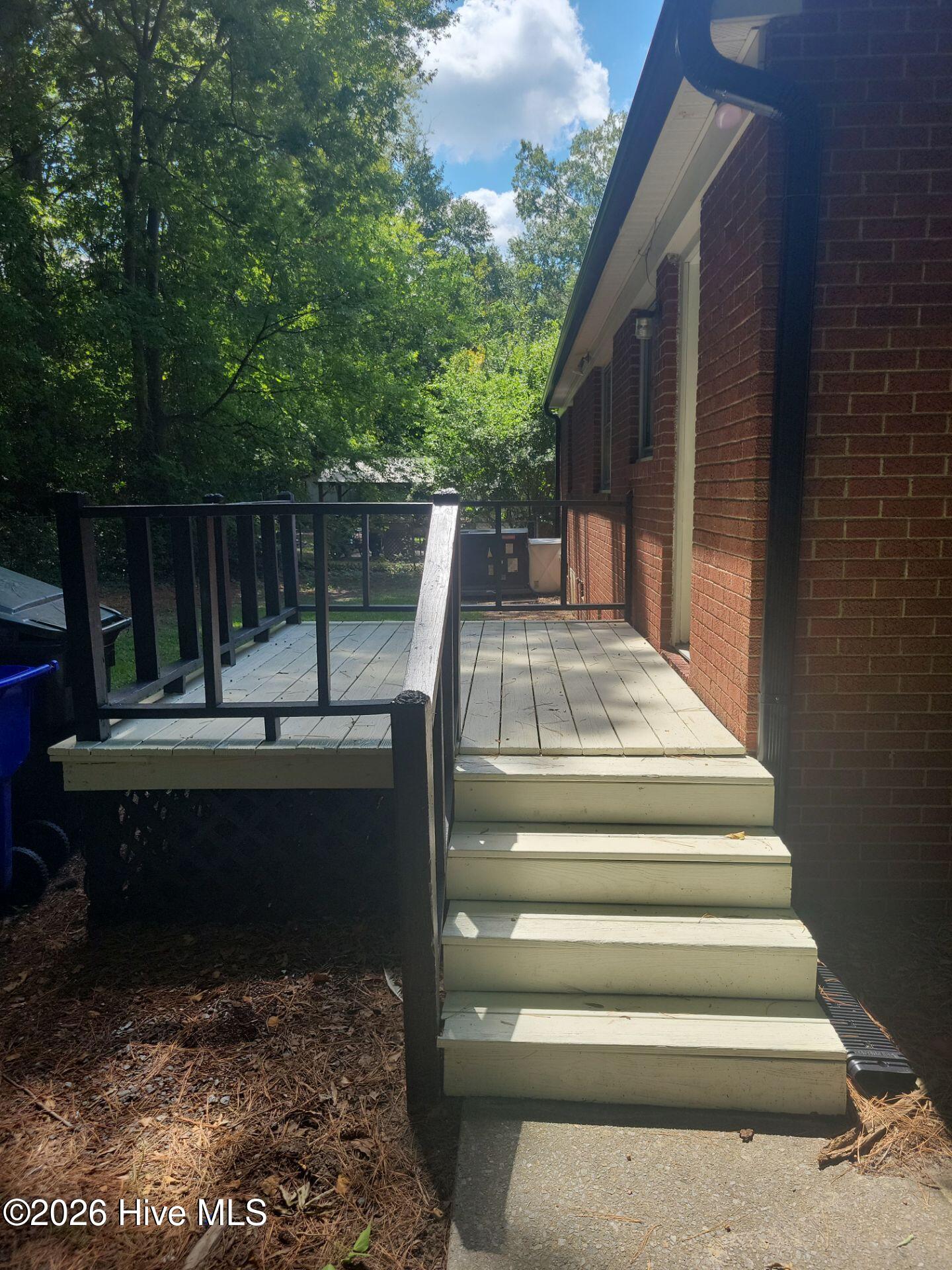 110 N Warren Street Property Photo 5