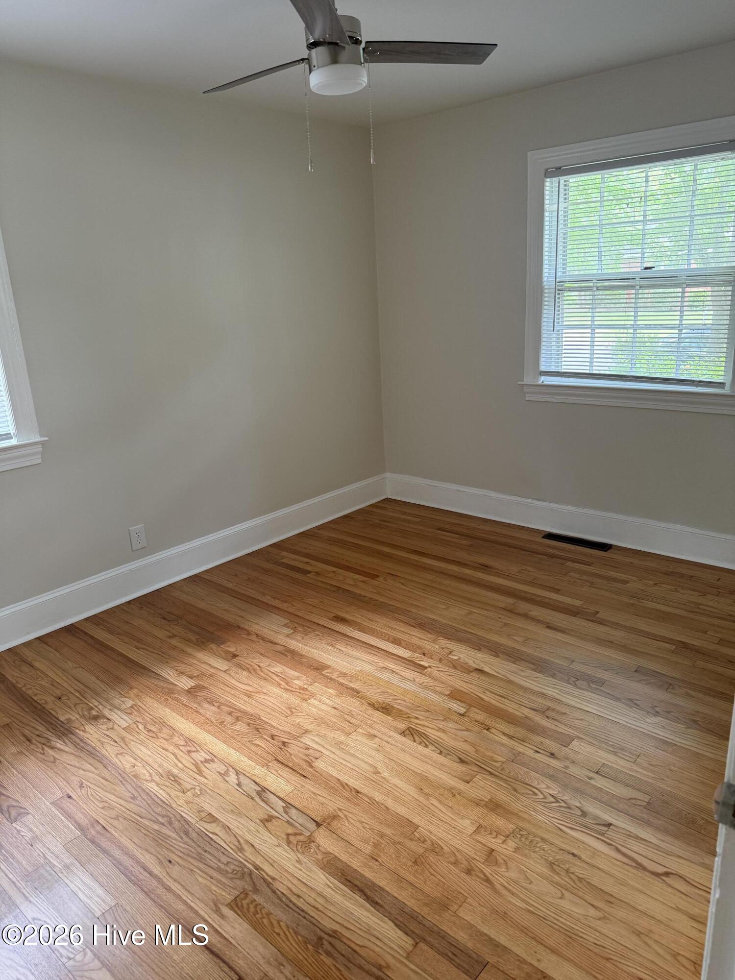 110 N Warren Street Property Photo 17