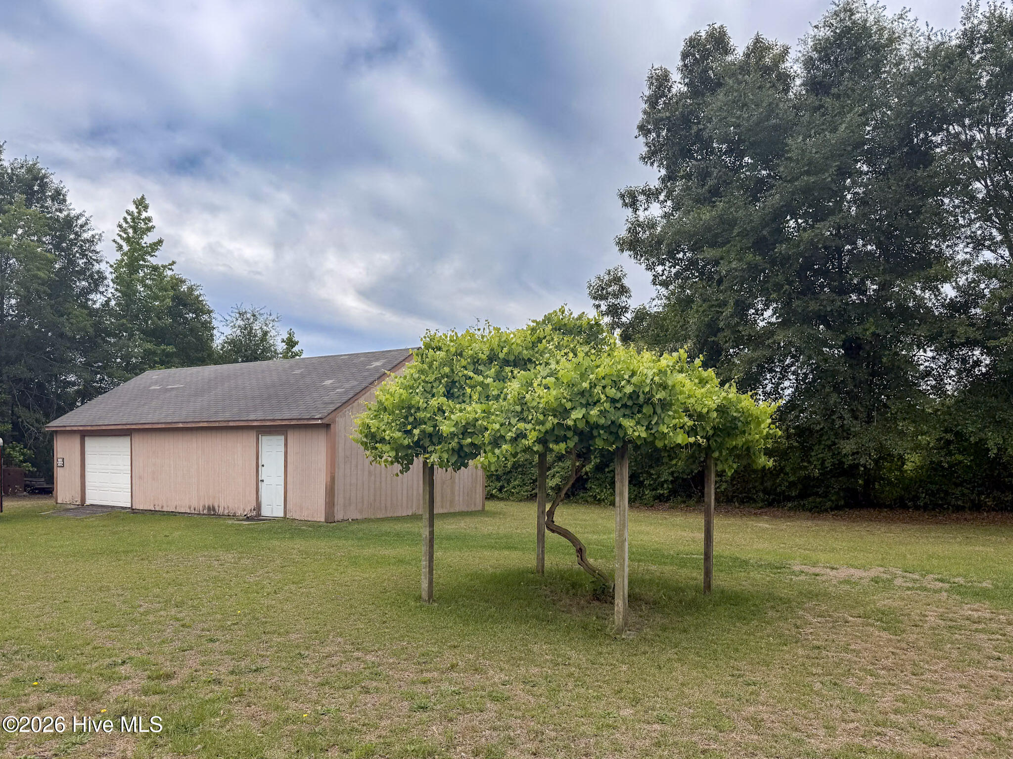1308 Mac D Road Property Photo 2