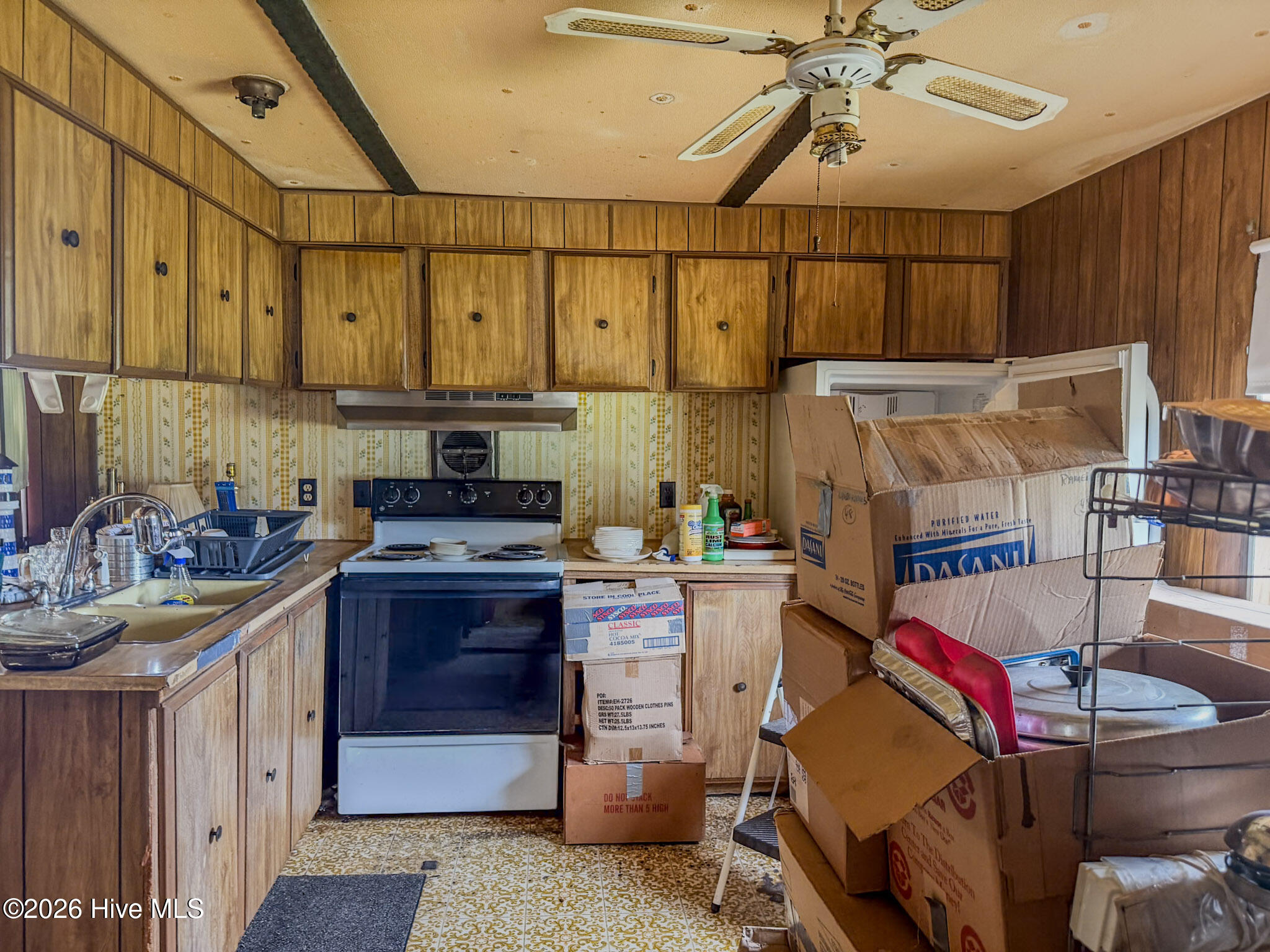 1308 Mac D Road Property Photo 9