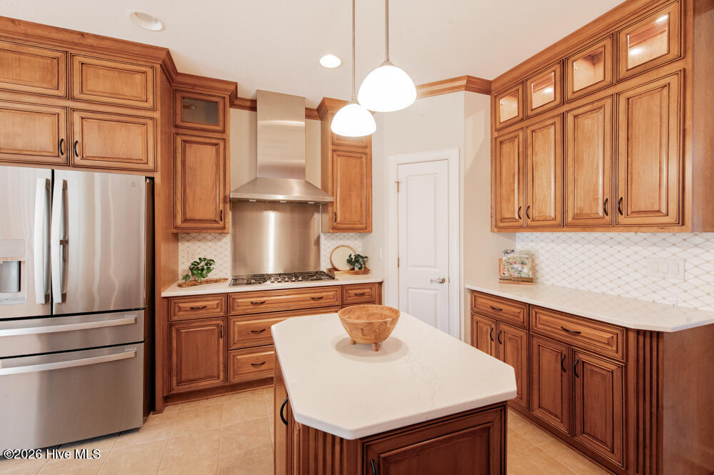 552 Bentley Court Property Photo 4