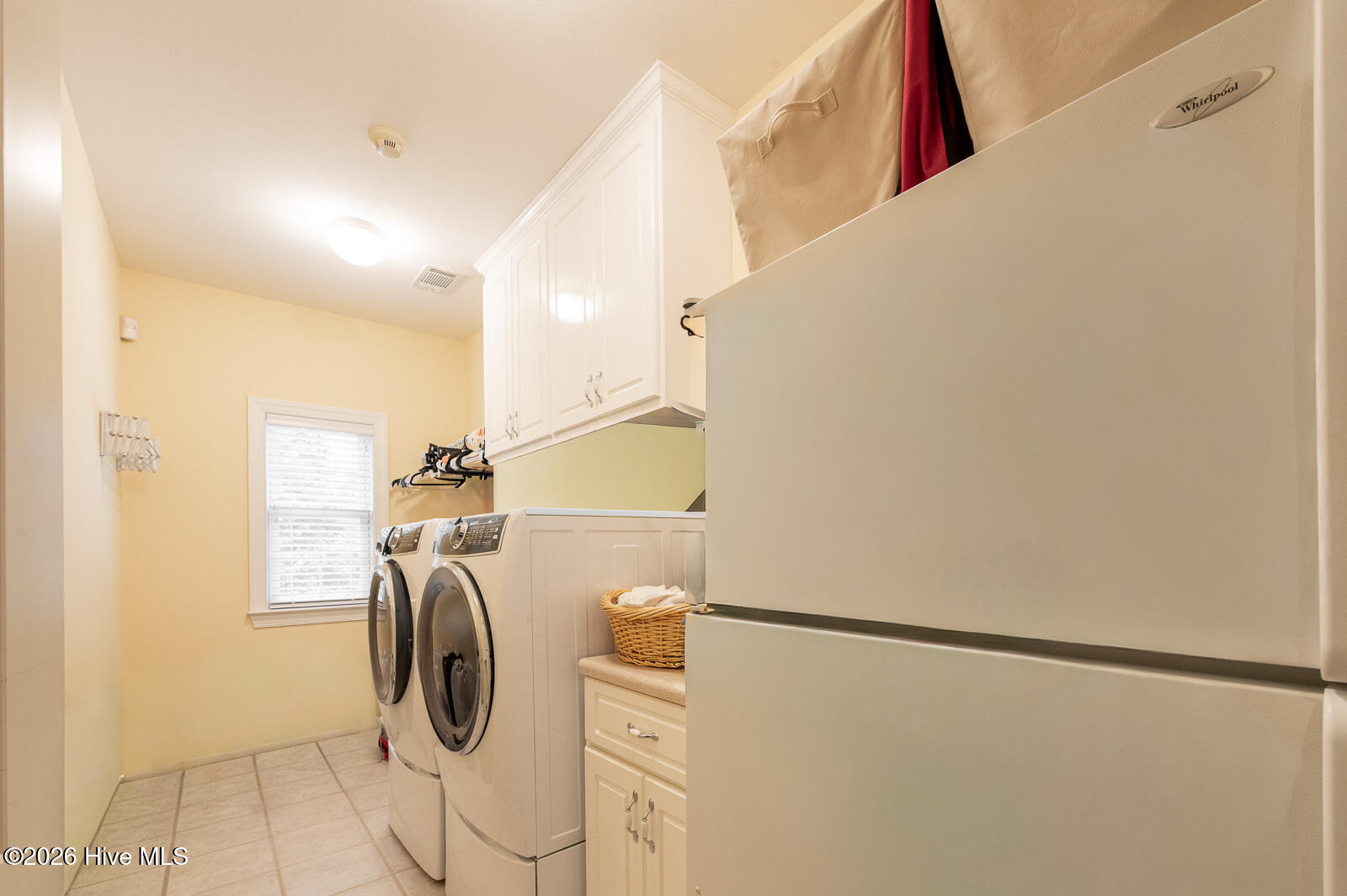 552 Bentley Court Property Photo 30