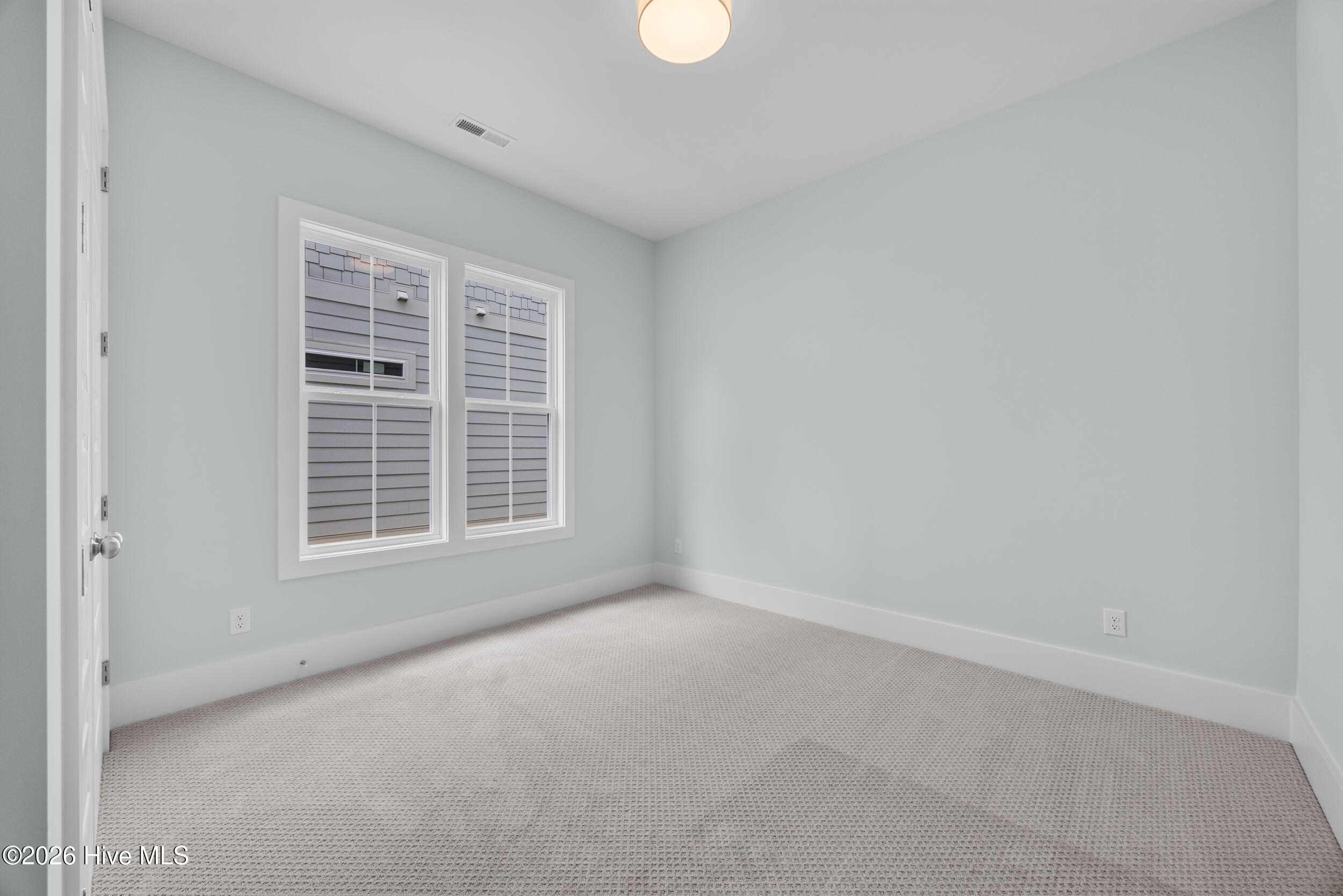 2823 Salvador Way Property Photo 28
