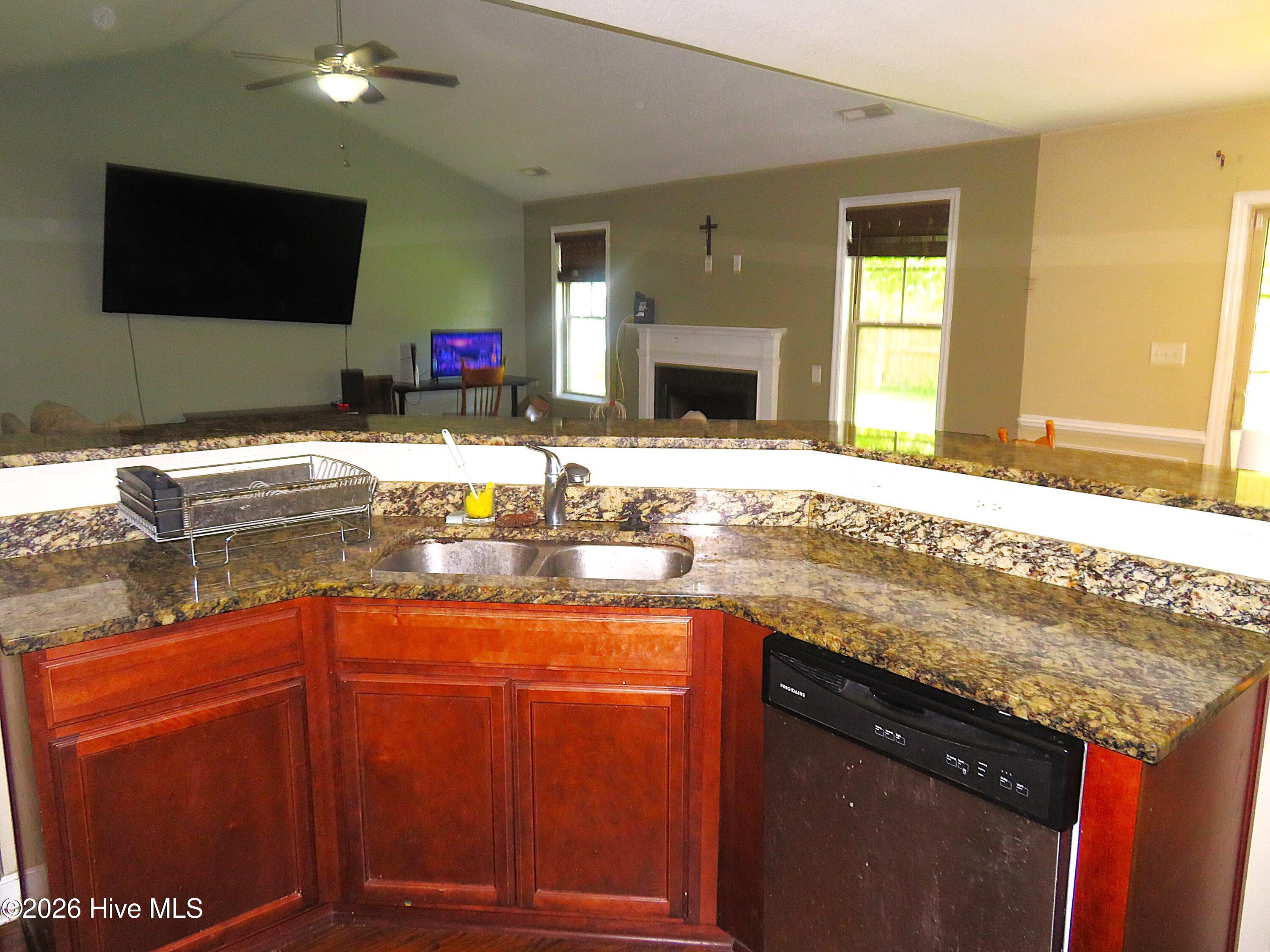 702 Ashley Meadow Lane Property Photo 11