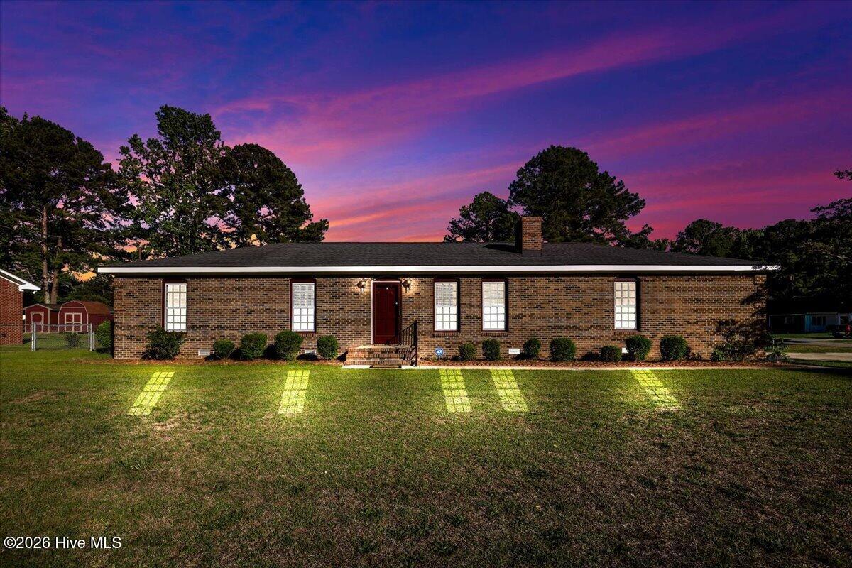 101 Waters Circle Property Photo 1
