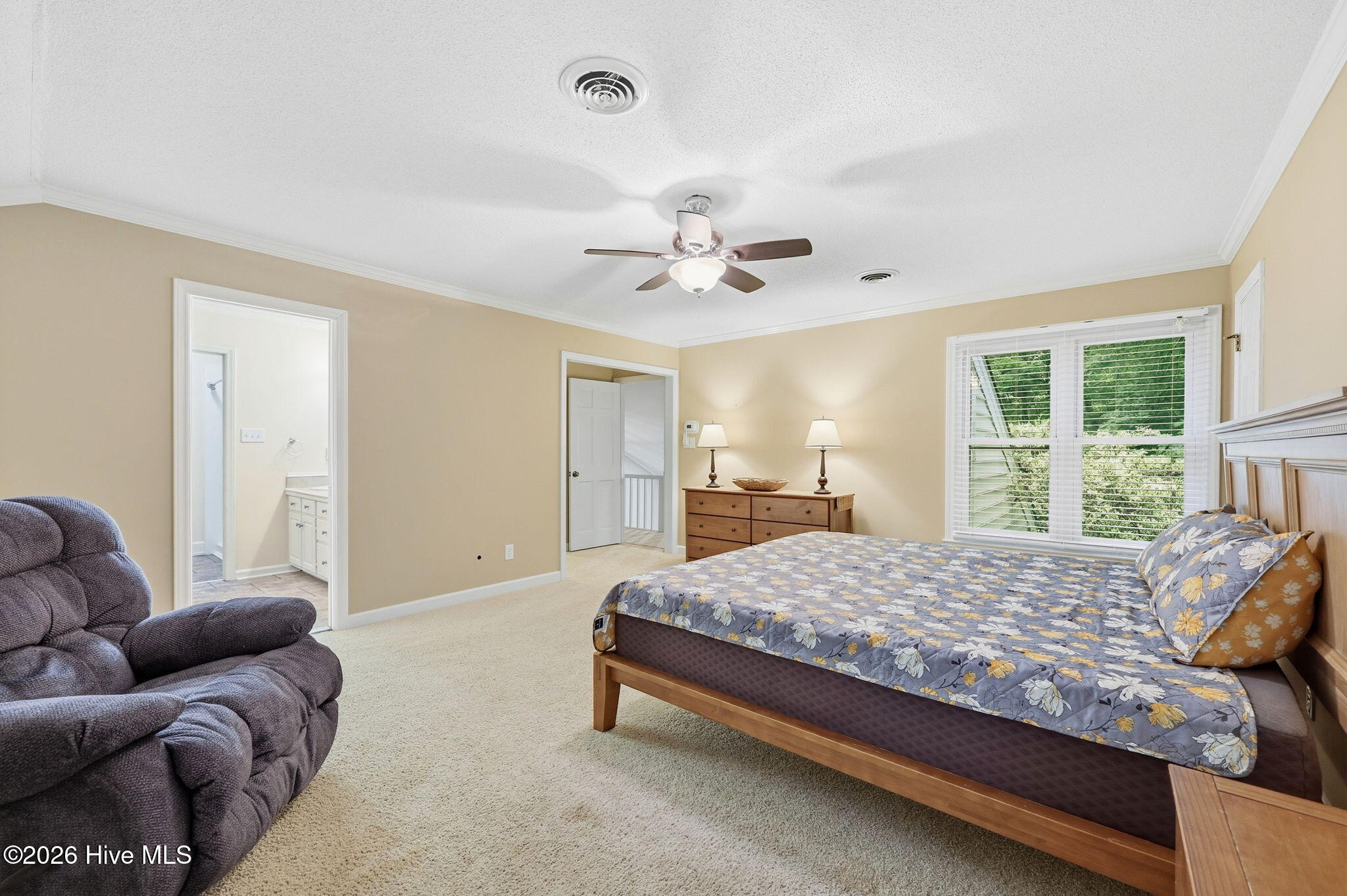 424 Camelia Drive Property Photo 9