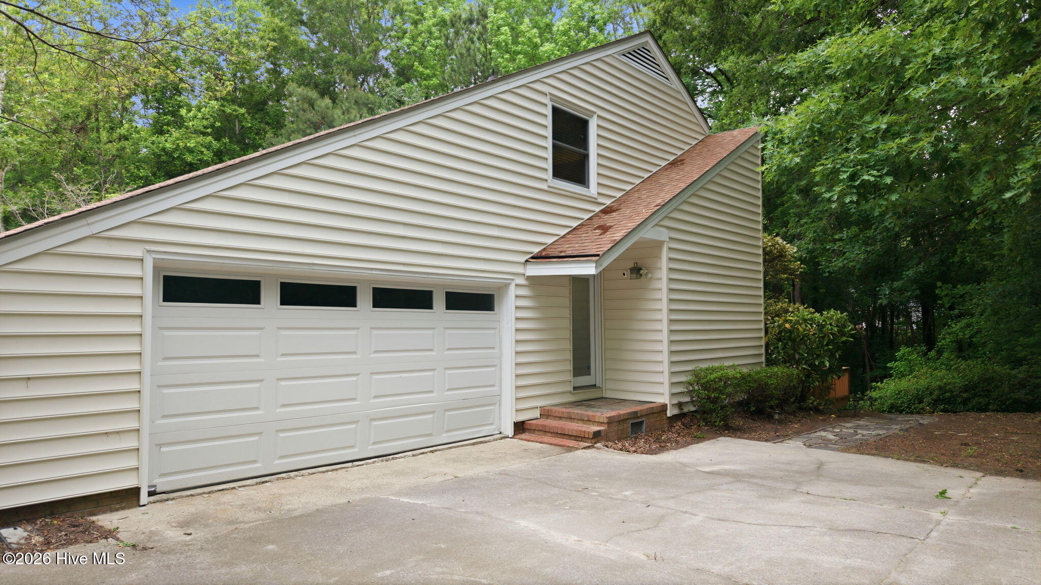 424 Camelia Drive Property Photo 11