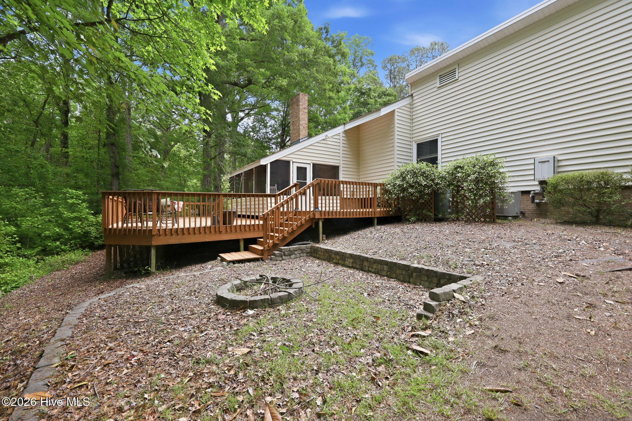 424 Camelia Drive Property Photo 44