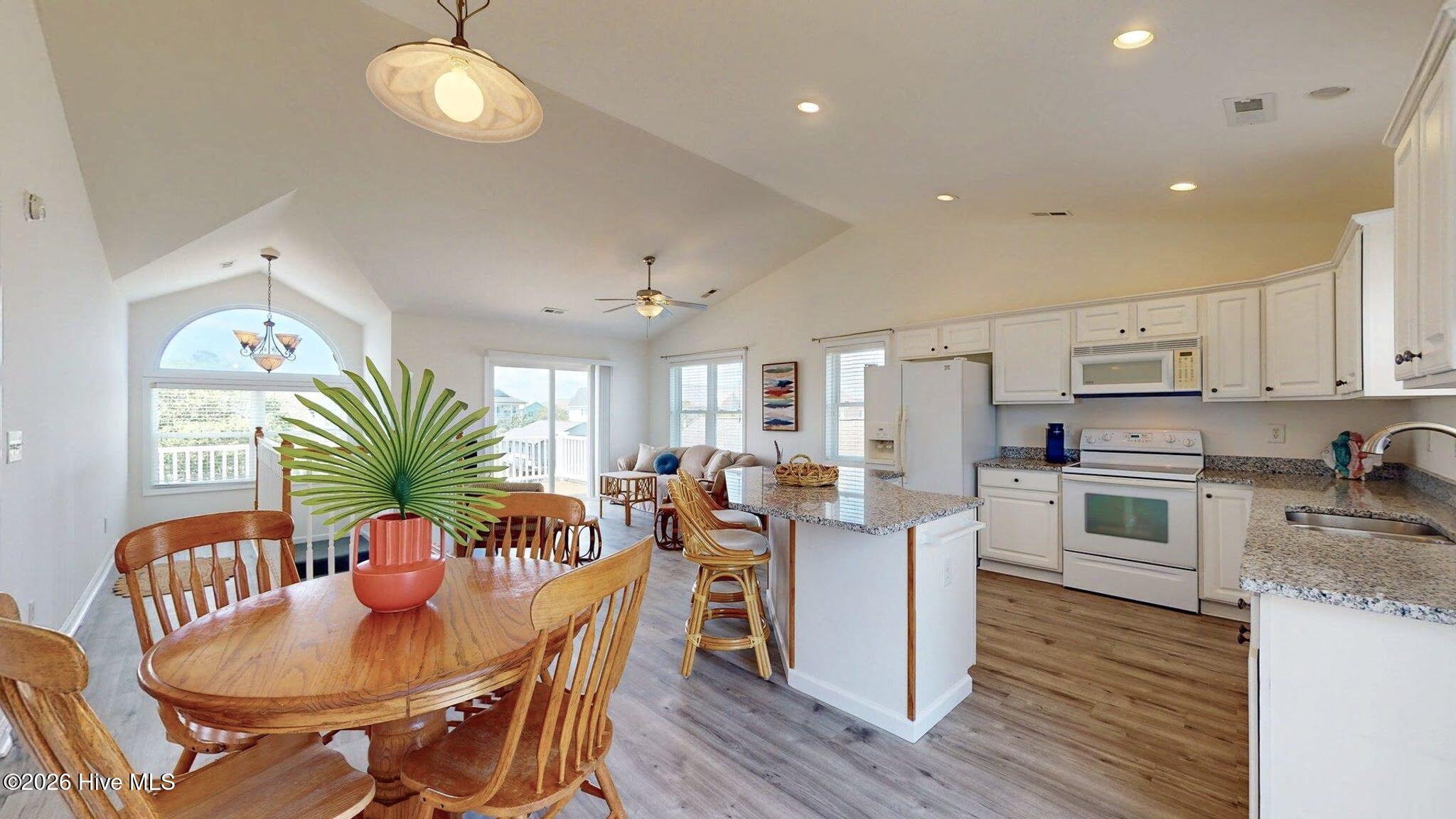 58 N Ridge Property Photo 3