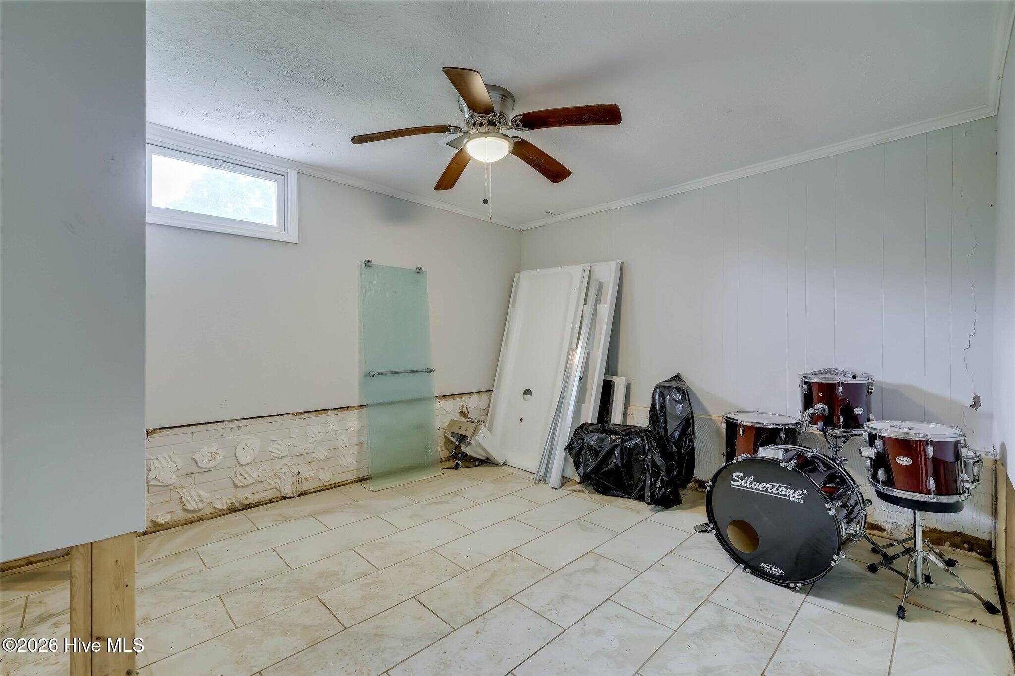 1002 Eustis Drive Property Photo 28