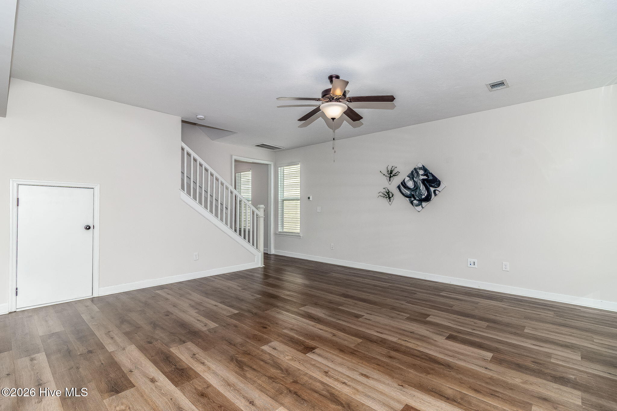 139 Dublin Loop Property Photo 10