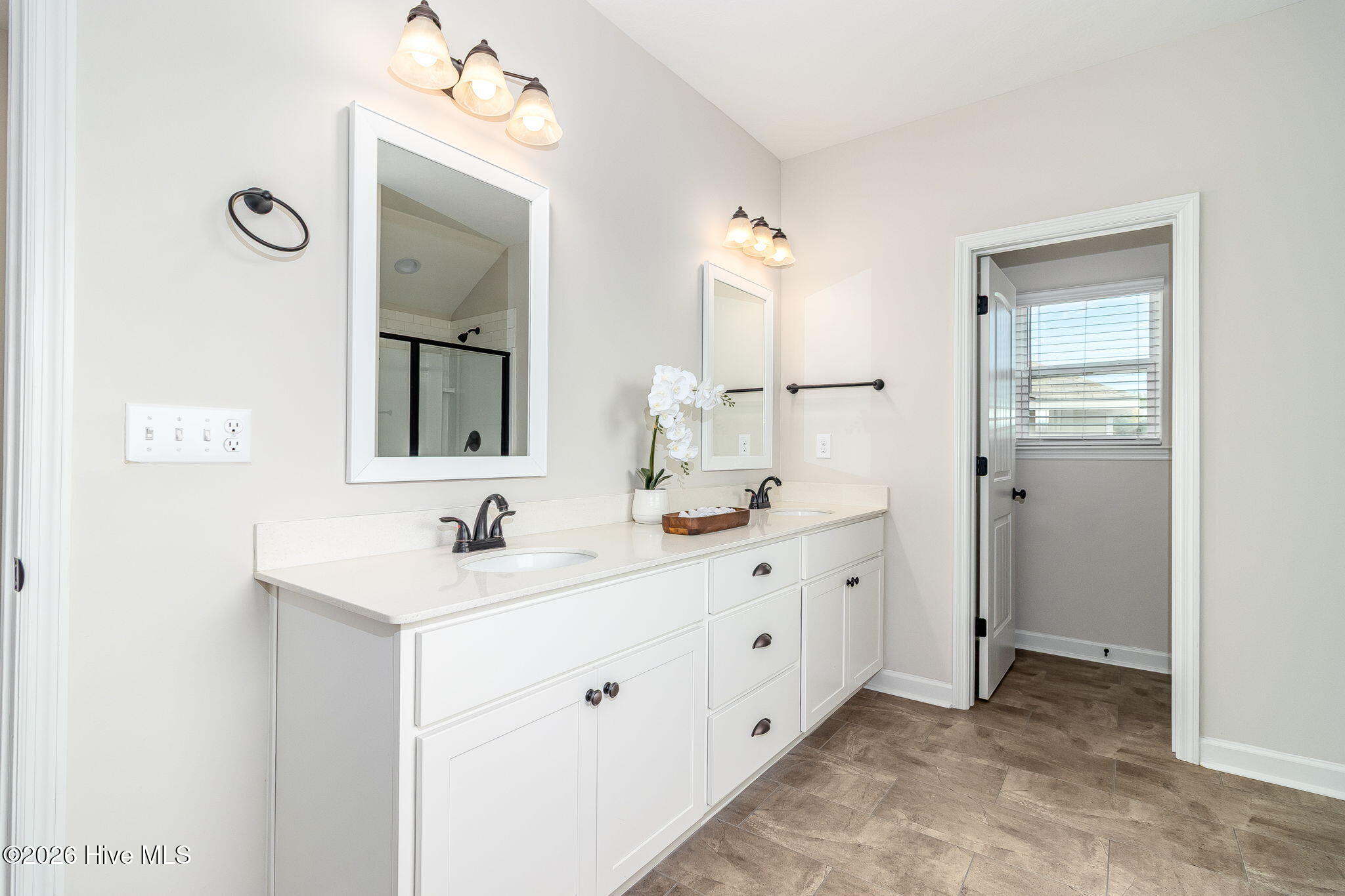 139 Dublin Loop Property Photo 32