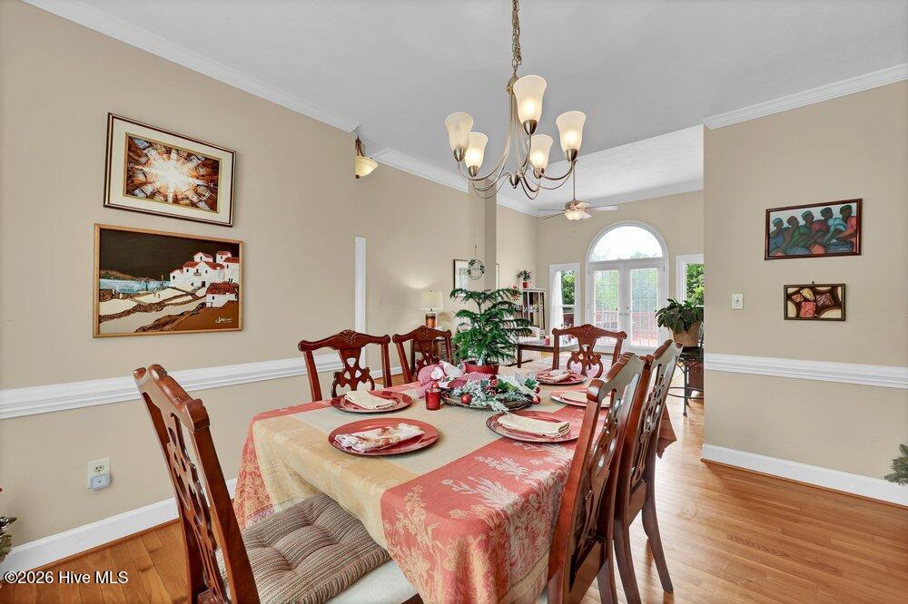 1303 Shenandoah Street Property Photo 7
