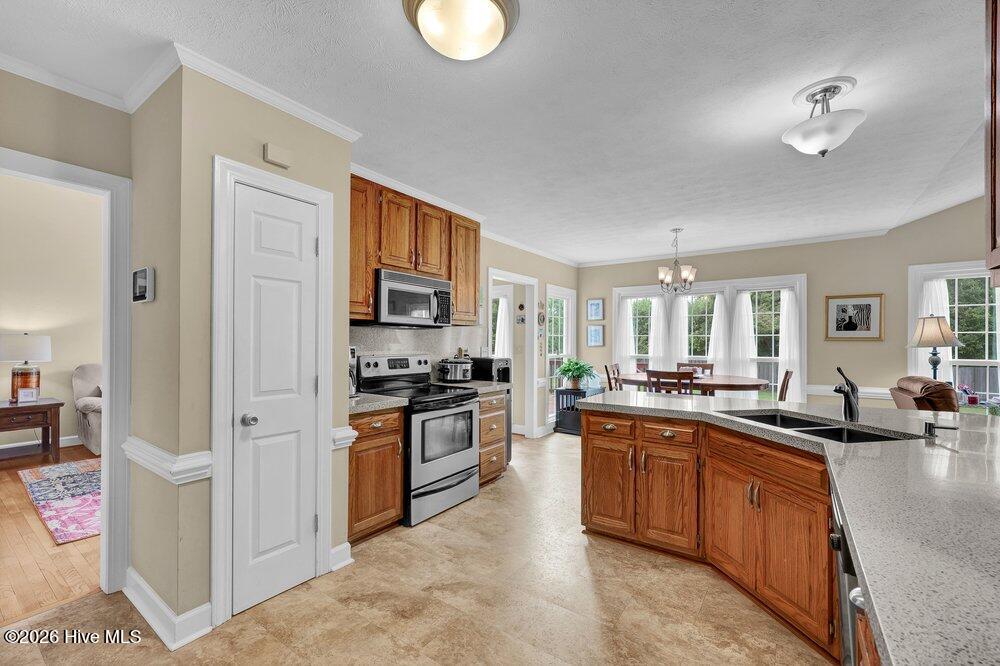 1303 Shenandoah Street Property Photo 11