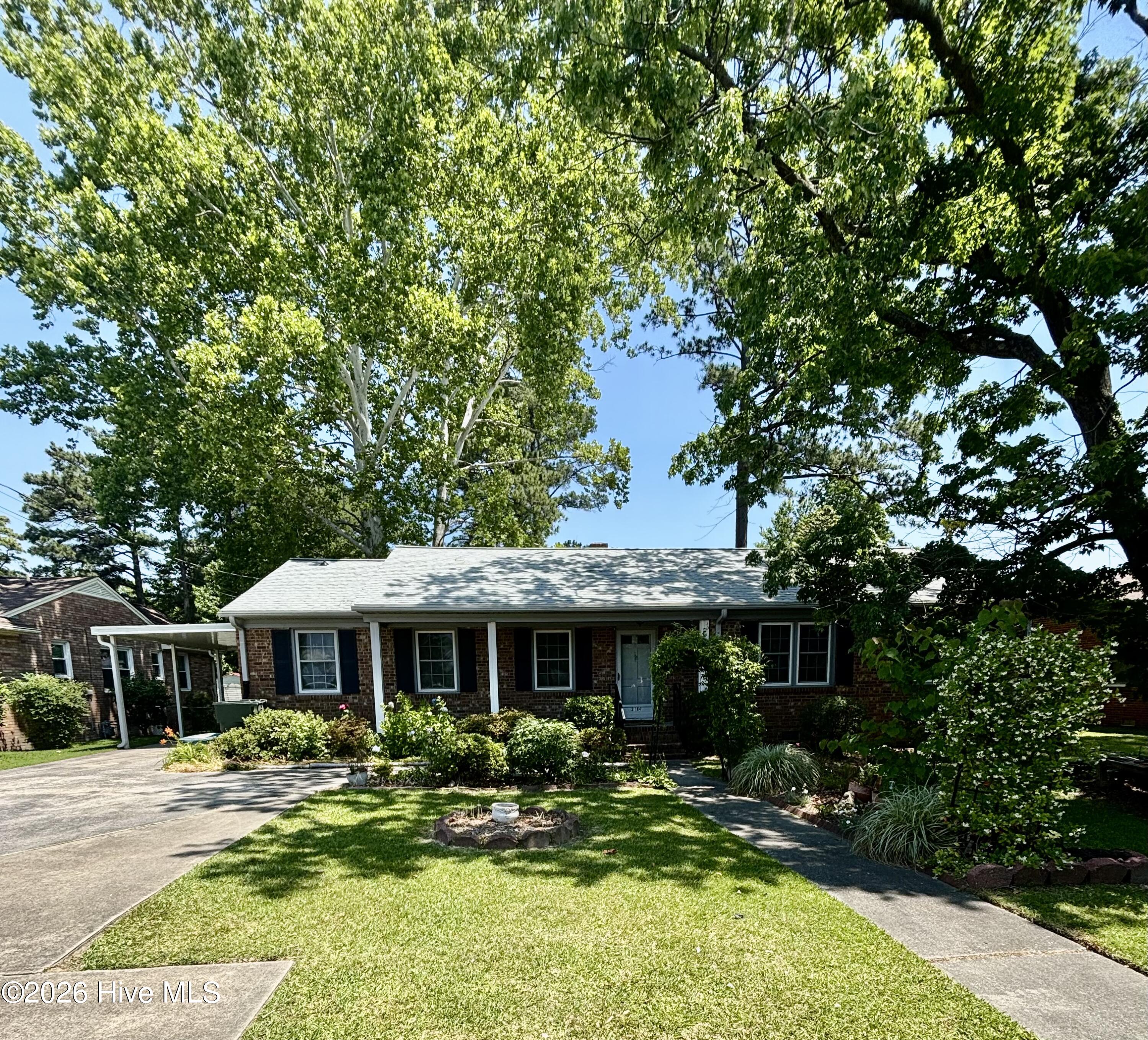 2104 Charles Boulevard Property Photo 2