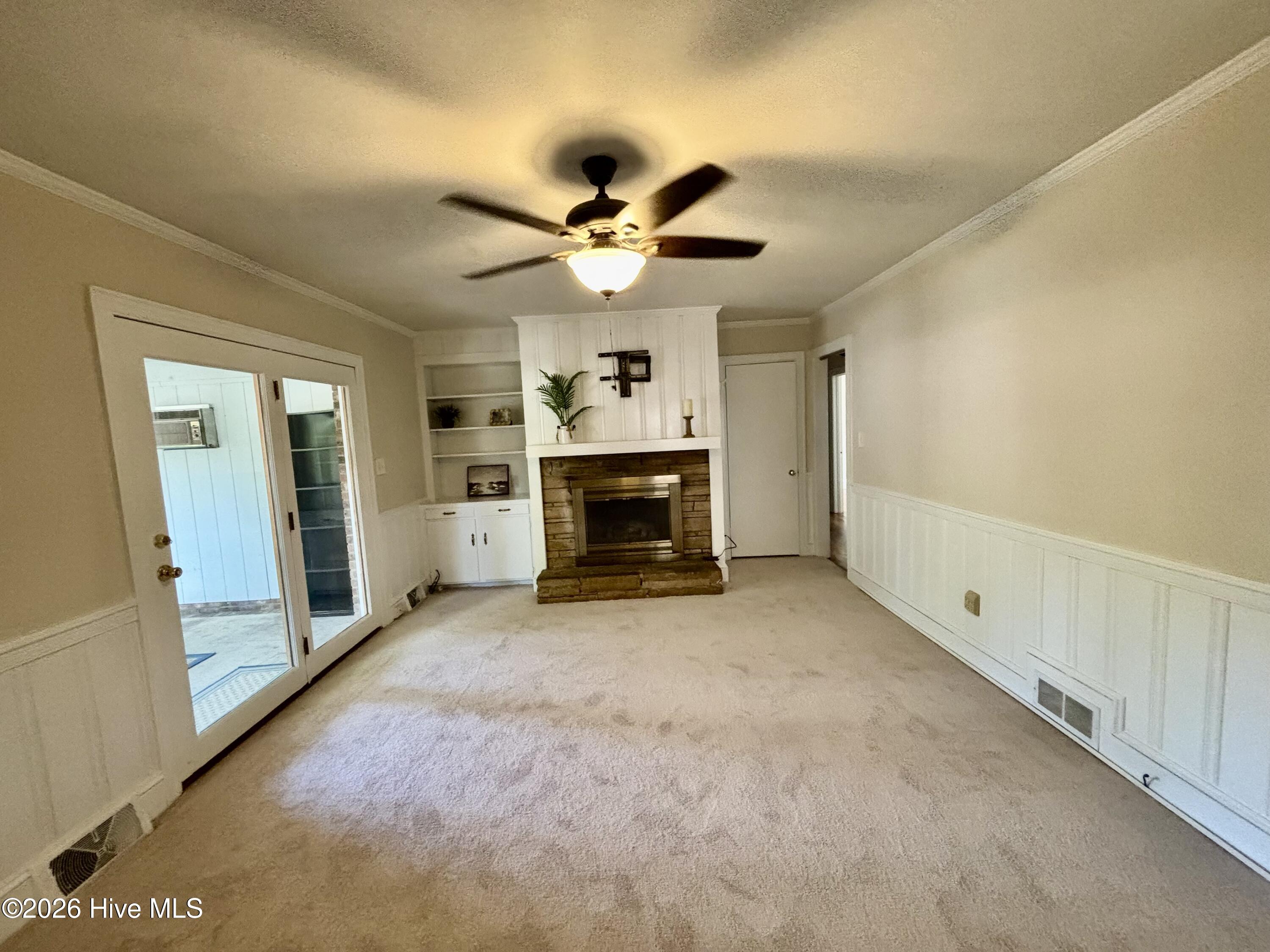 2104 Charles Boulevard Property Photo 10