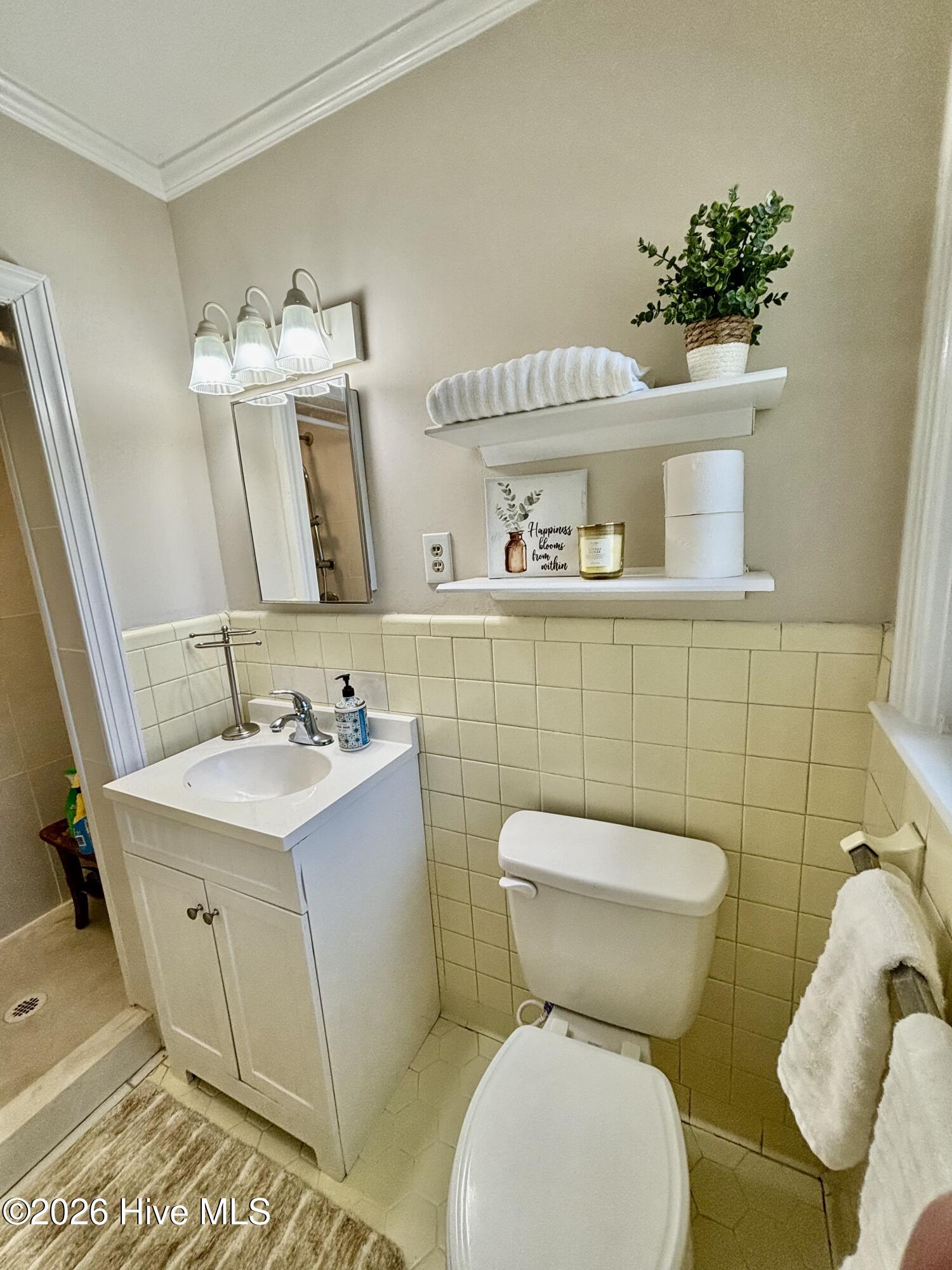 2104 Charles Boulevard Property Photo 21