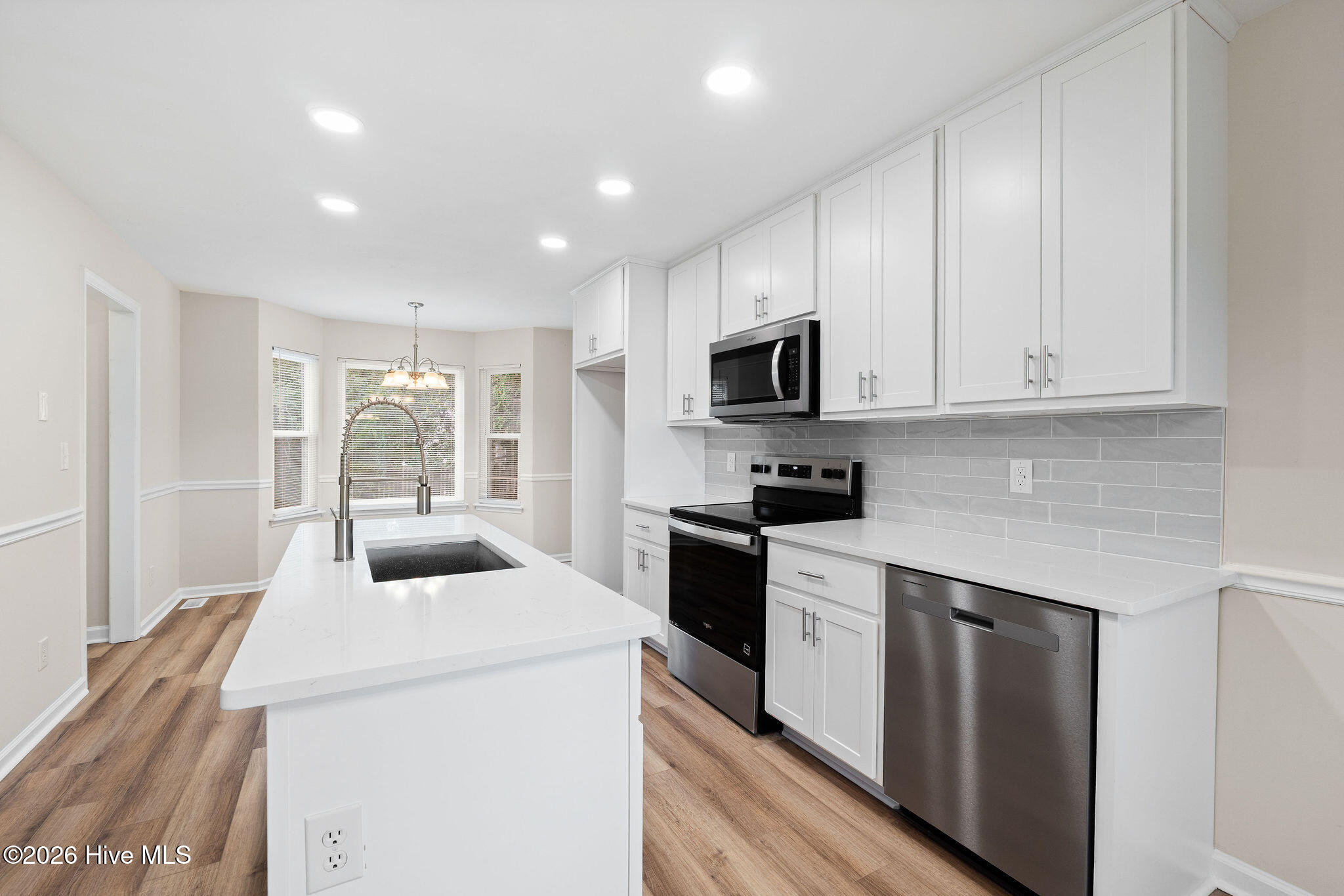 50 Suffolk Drive Property Photo 3