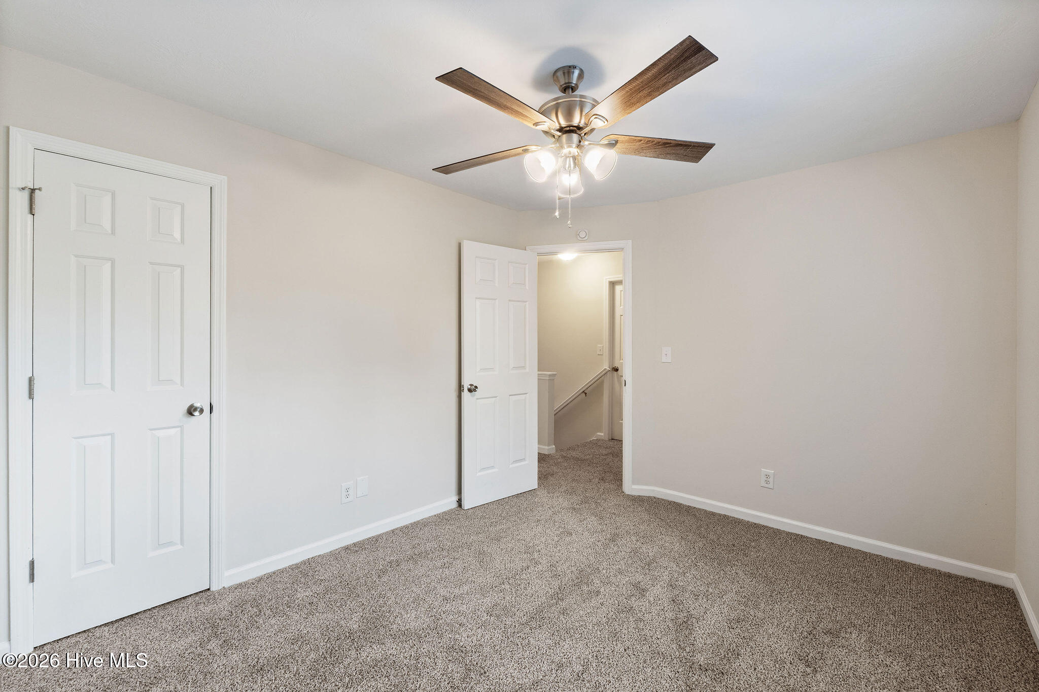 50 Suffolk Drive Property Photo 14