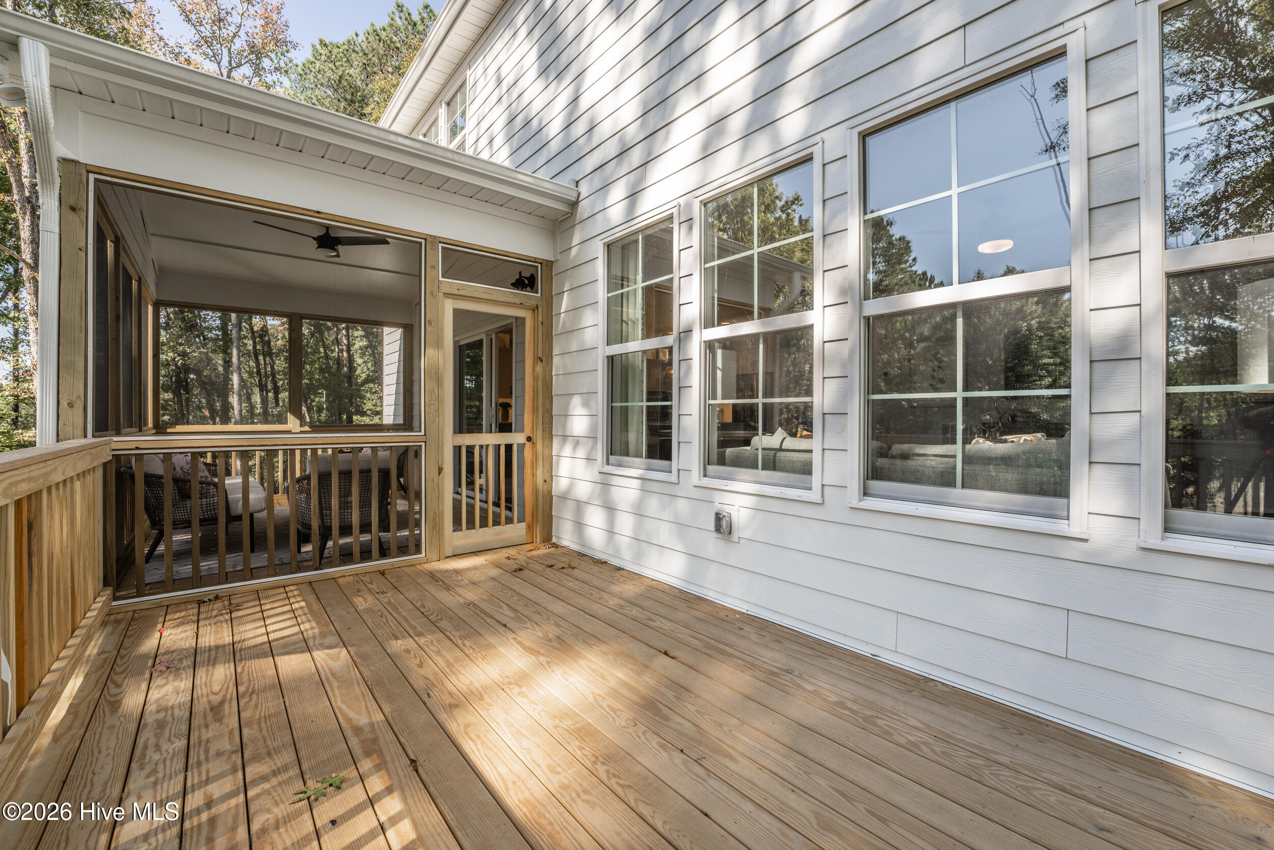 307 Oak Meadow Lane Property Photo 17