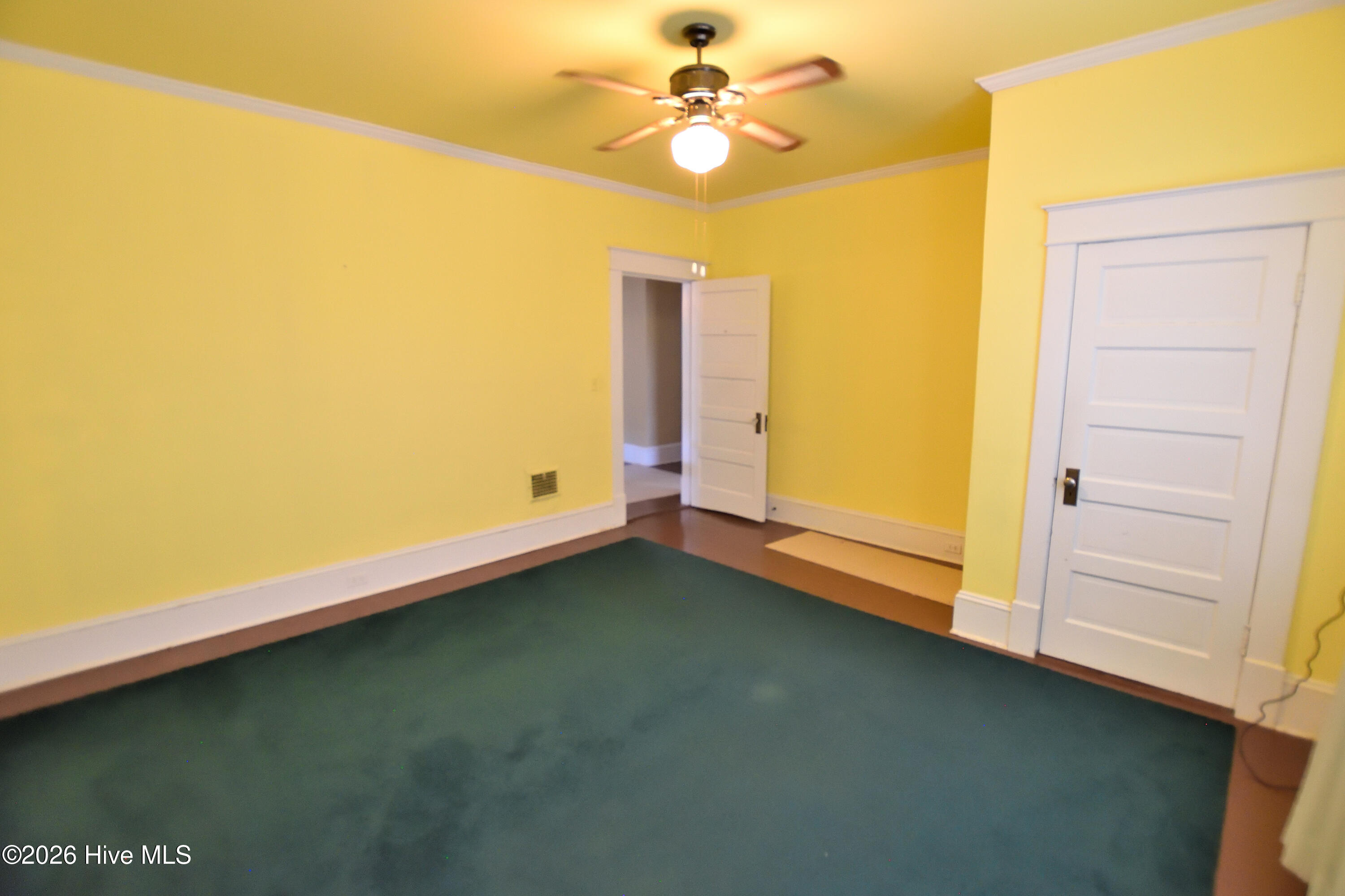 417 Nash Street Property Photo 37