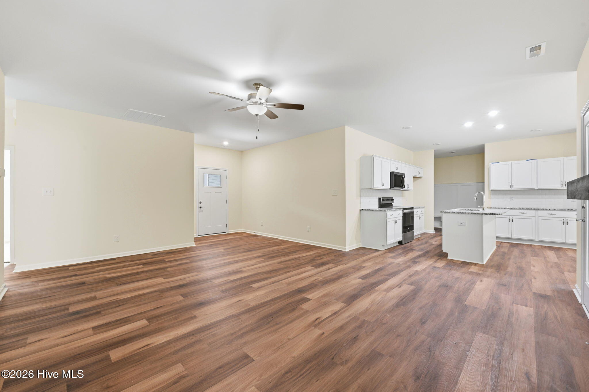 123 Trellis Lane Property Photo 16