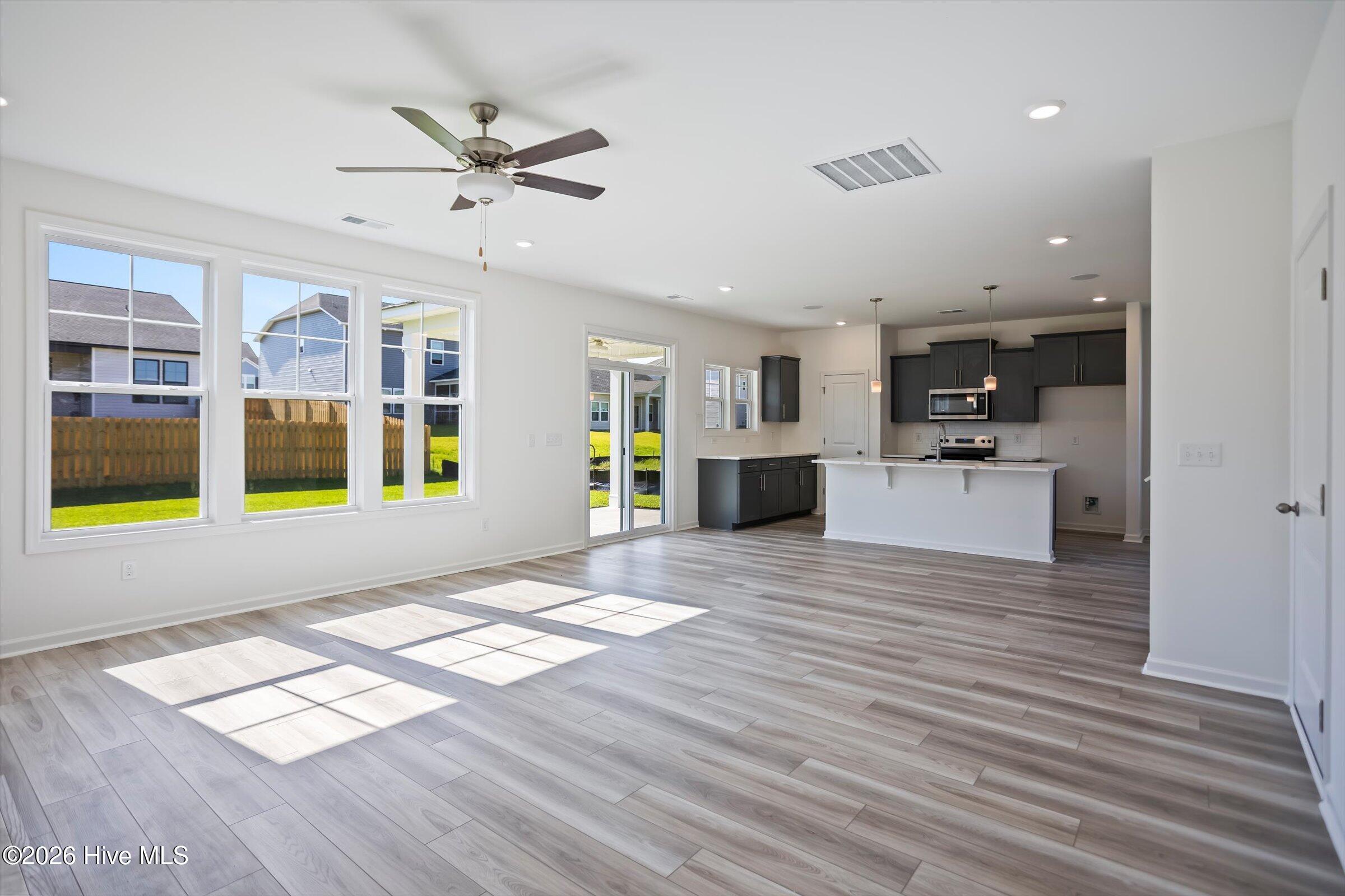 2040 April Dawn Trail Property Photo 24