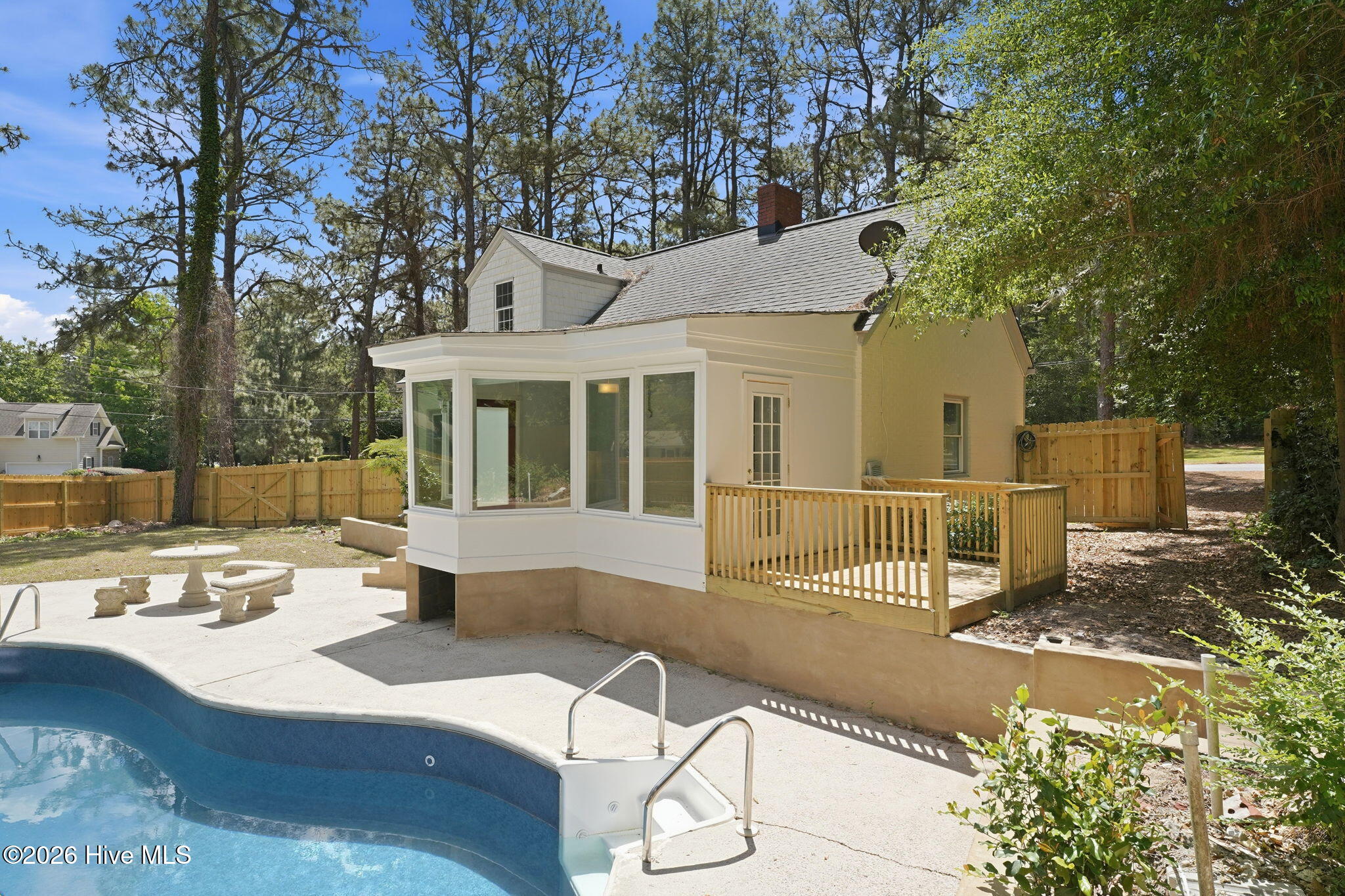 4084 Youngs Road Property Photo 6