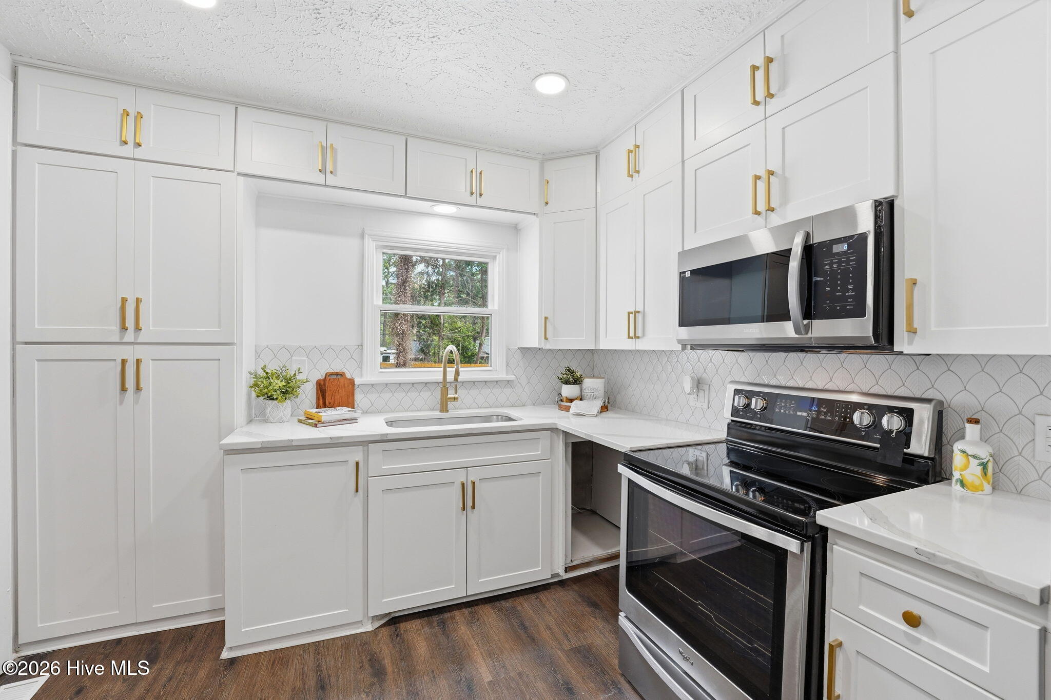 4084 Youngs Road Property Photo 16