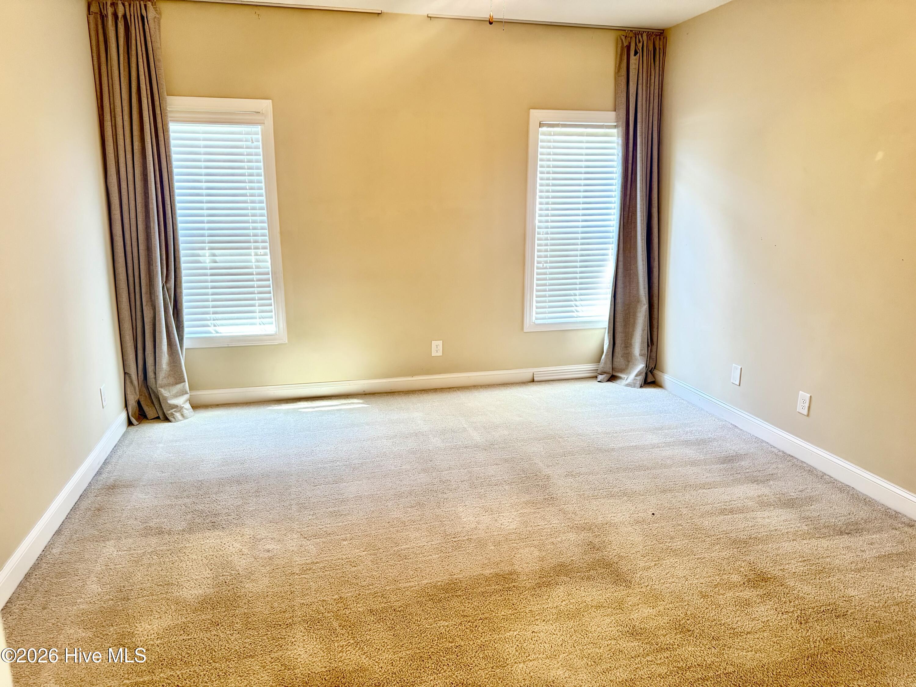 2301 Sweet Bay Drive B Property Photo 7