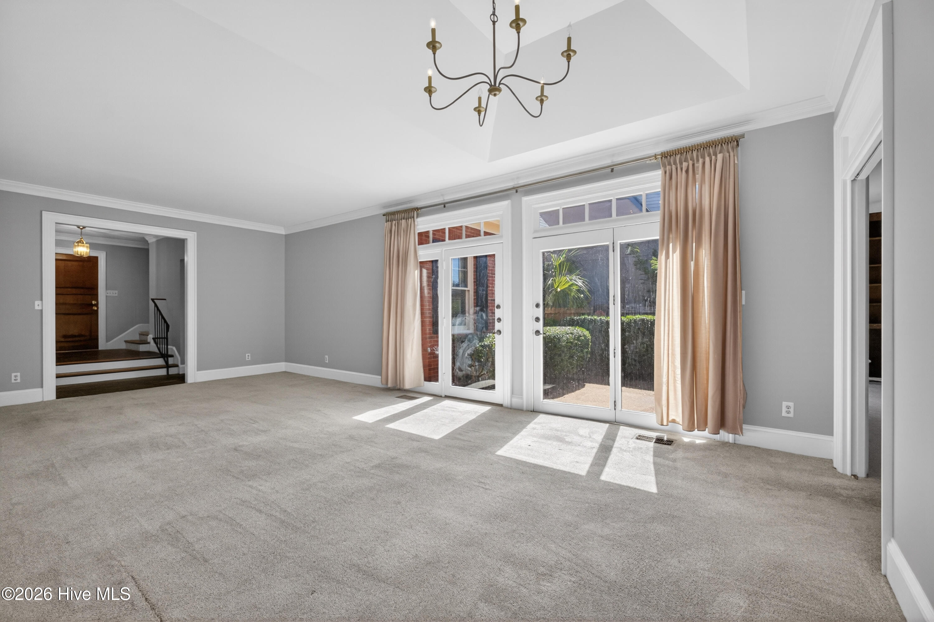 2106 Mcdowell Street Property Photo 8